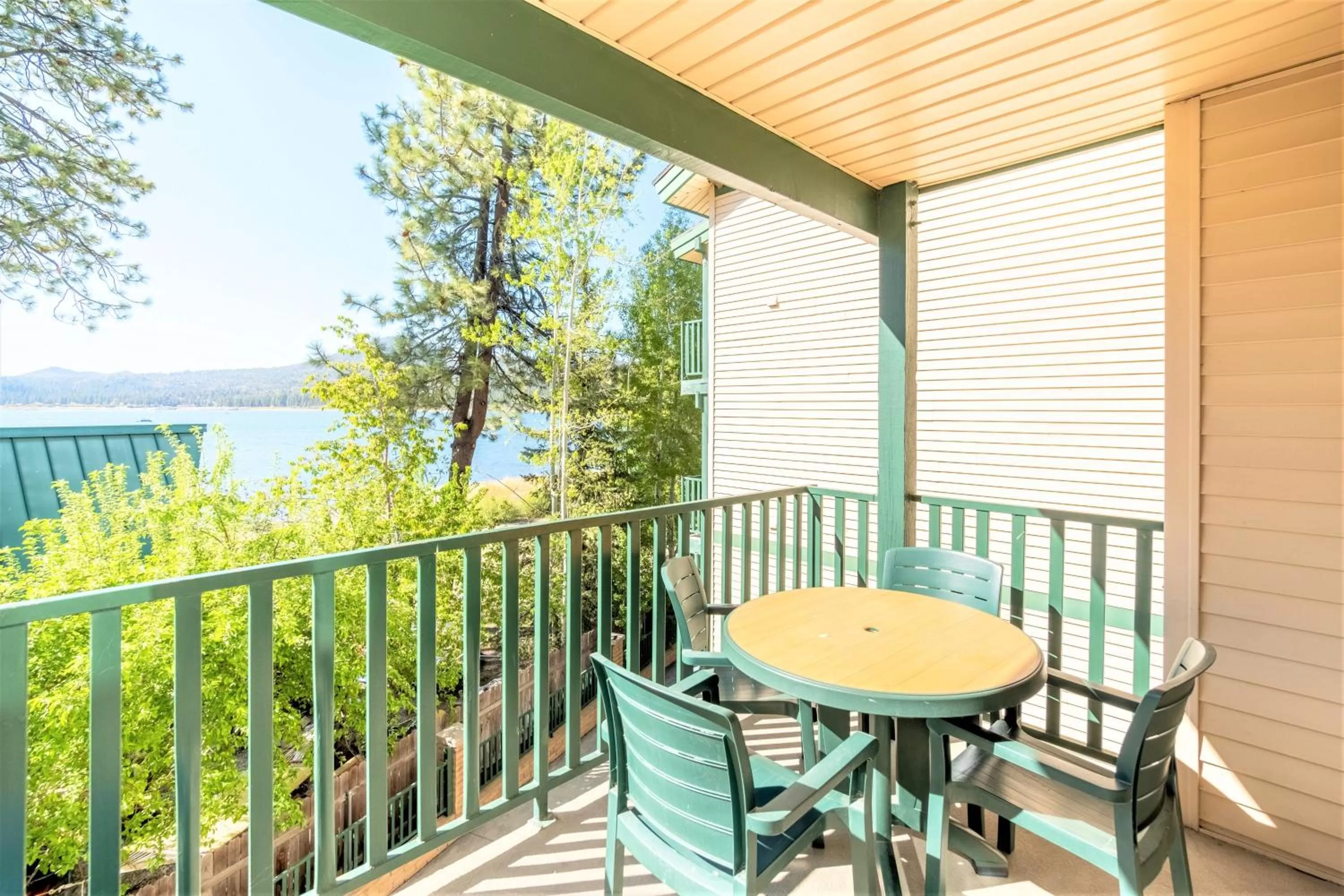 Patio in Lagonita Lodge