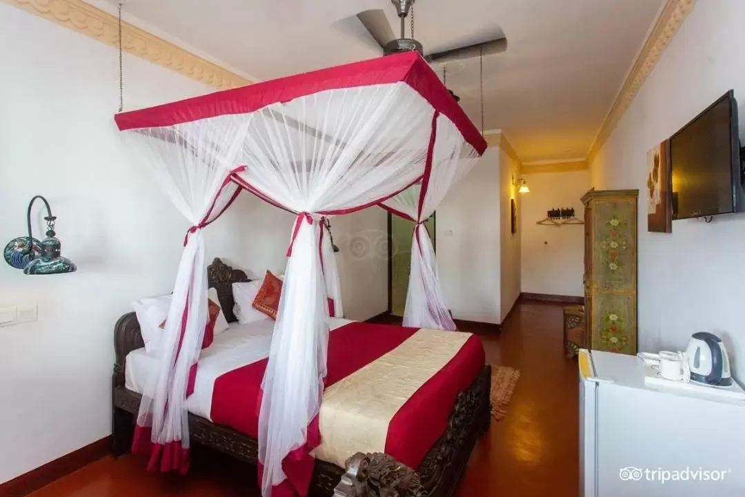 Bed in Mizingani Seafront Hotel