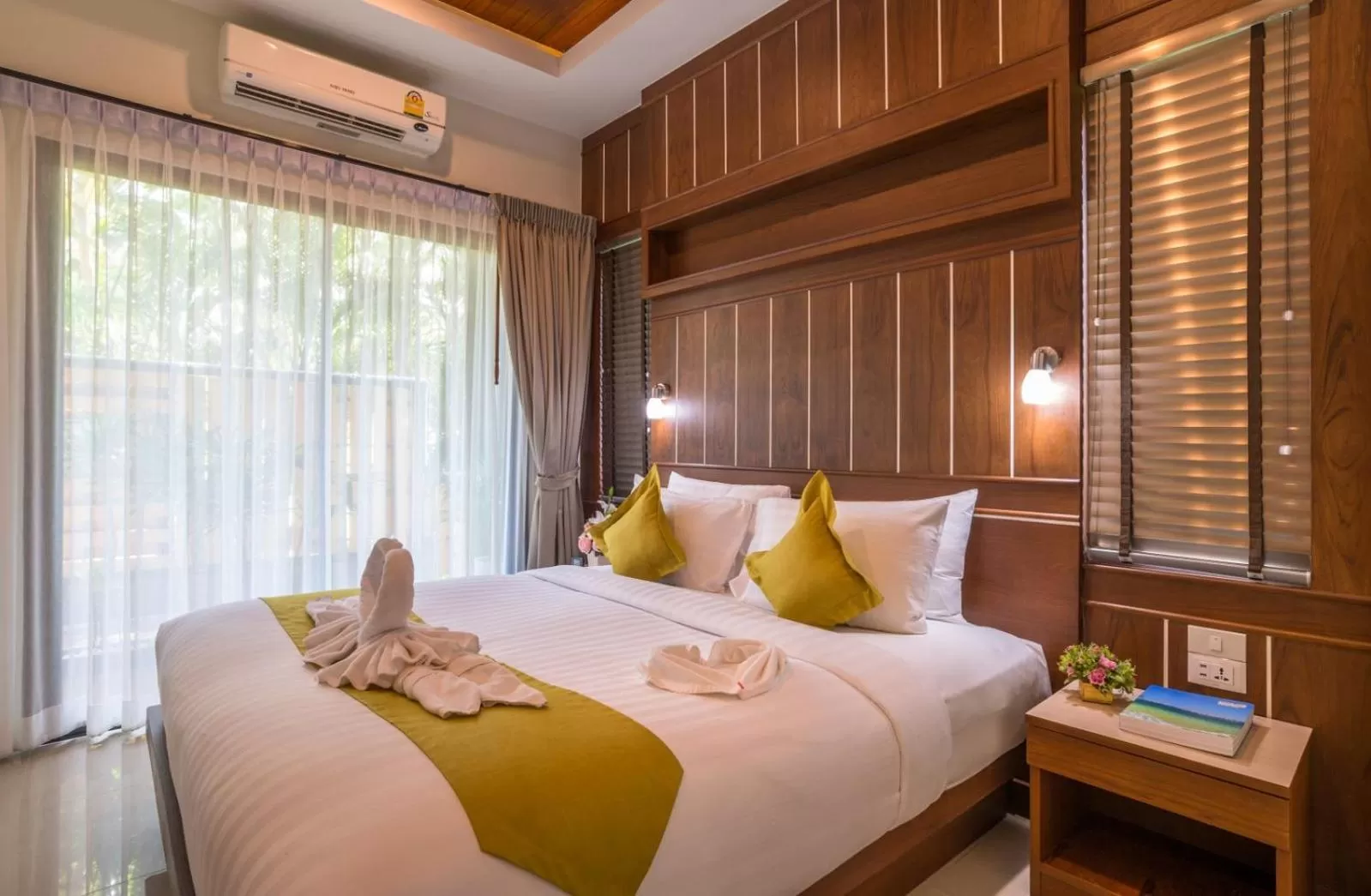 Bed in The Scene Cliff View Villas