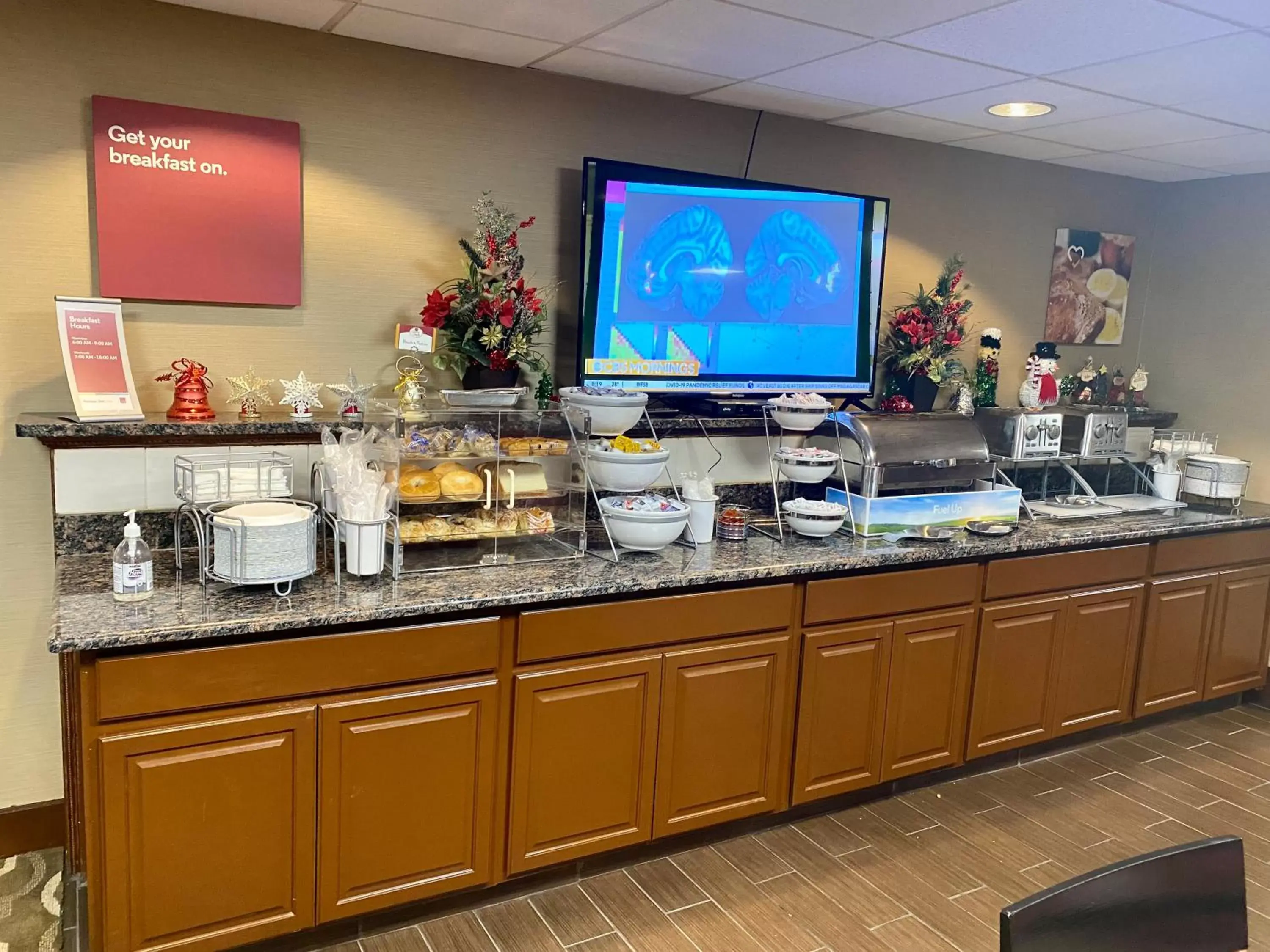 Breakfast in Comfort Suites Near Casinos Norwich-Uncasville