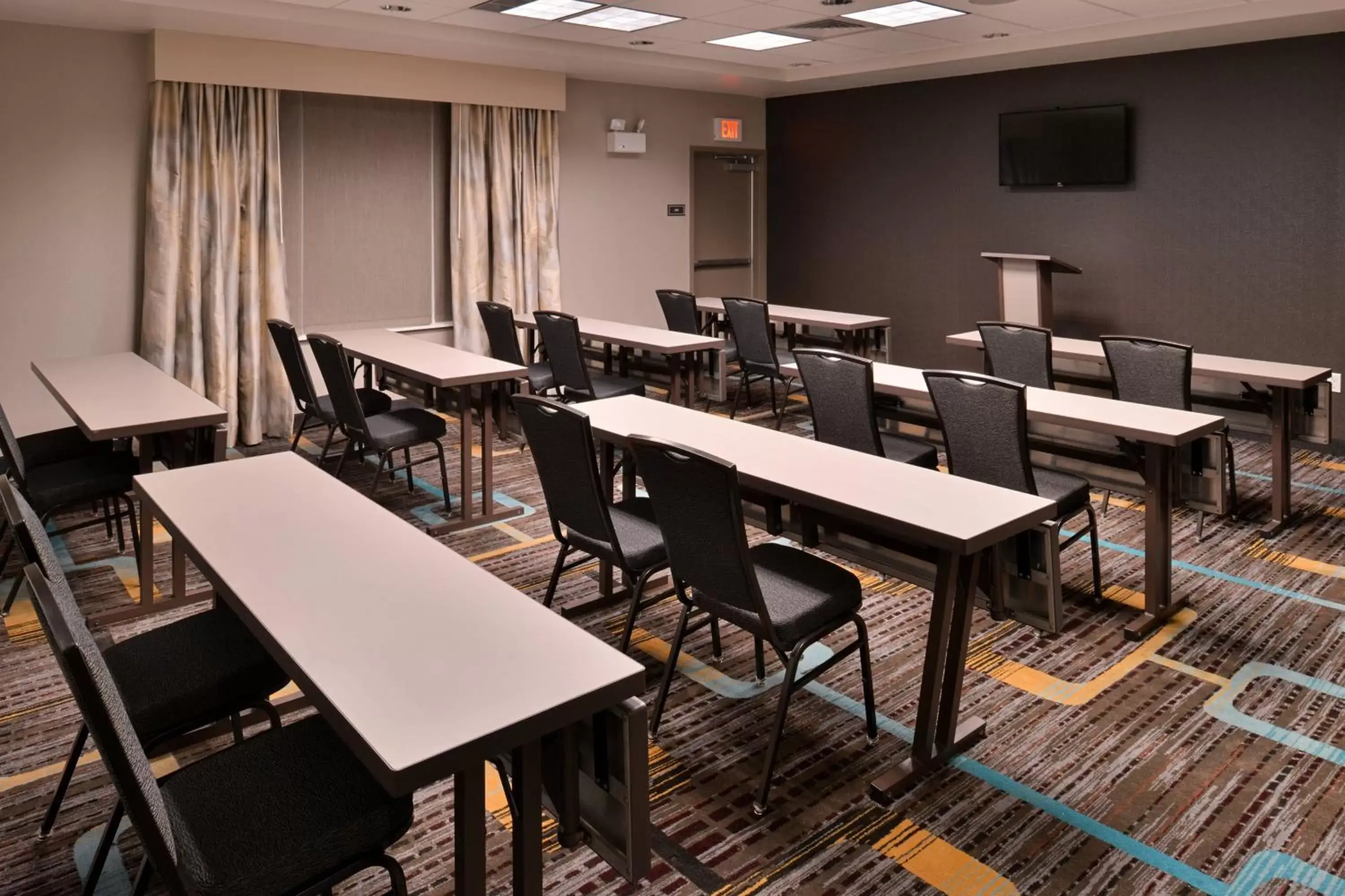 Meeting/conference room in Residence Inn by Marriott East Lansing