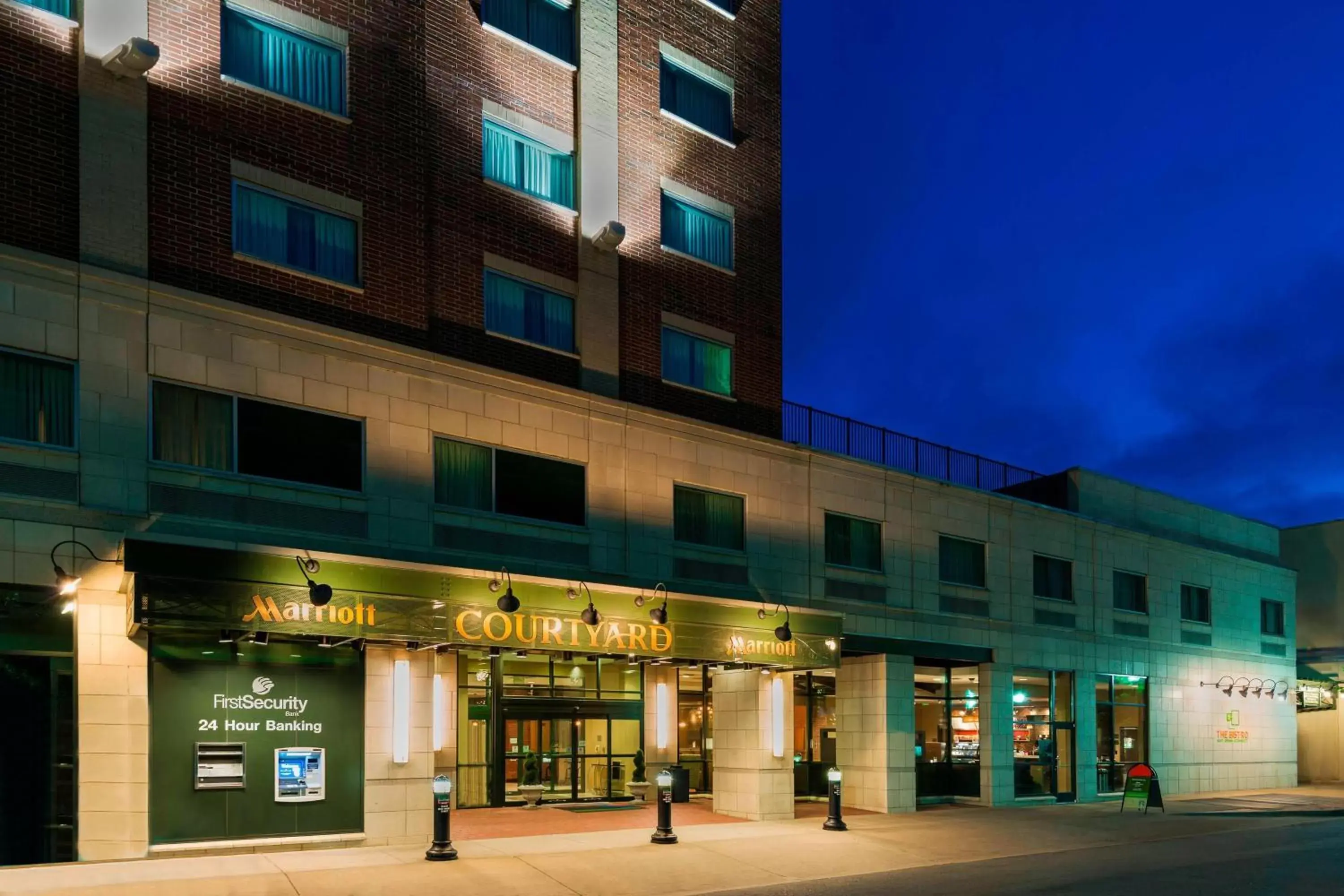 Property Building in Courtyard by Marriott Little Rock Downtown