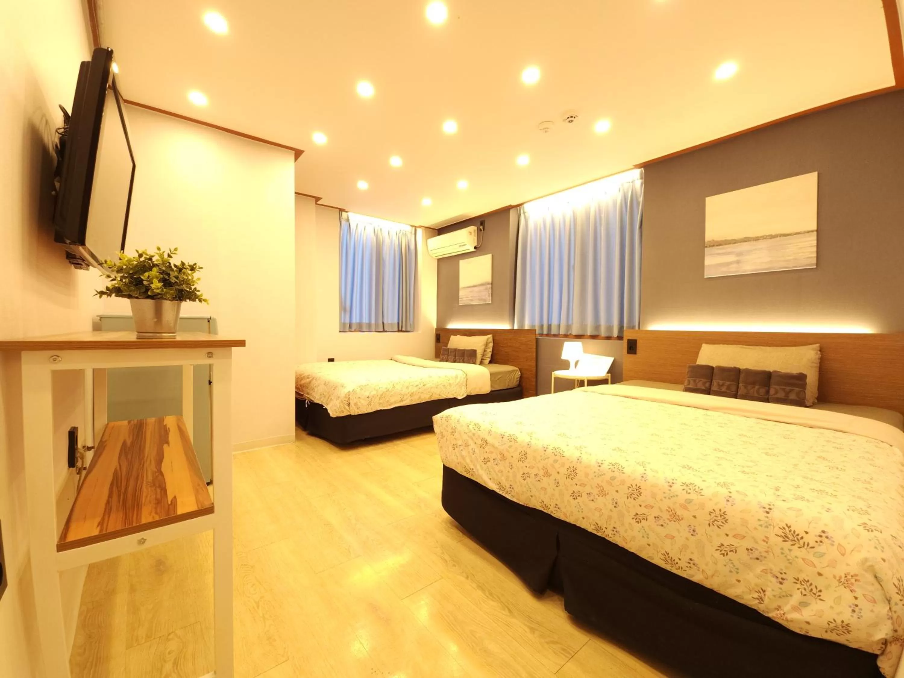 Bed in OYO Rooftop Hostel