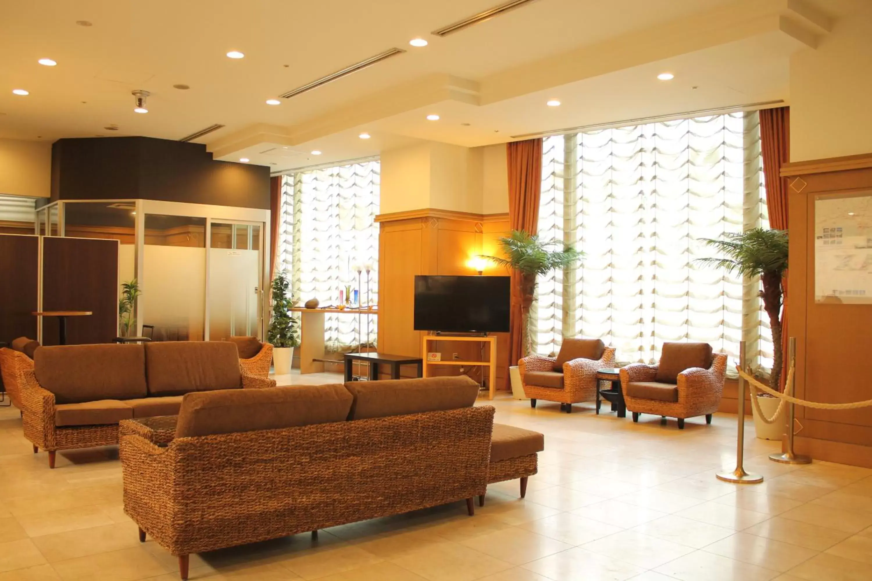 Lobby or reception, Seating Area in HOTEL LiVEMAX BUDGET Kagoshima