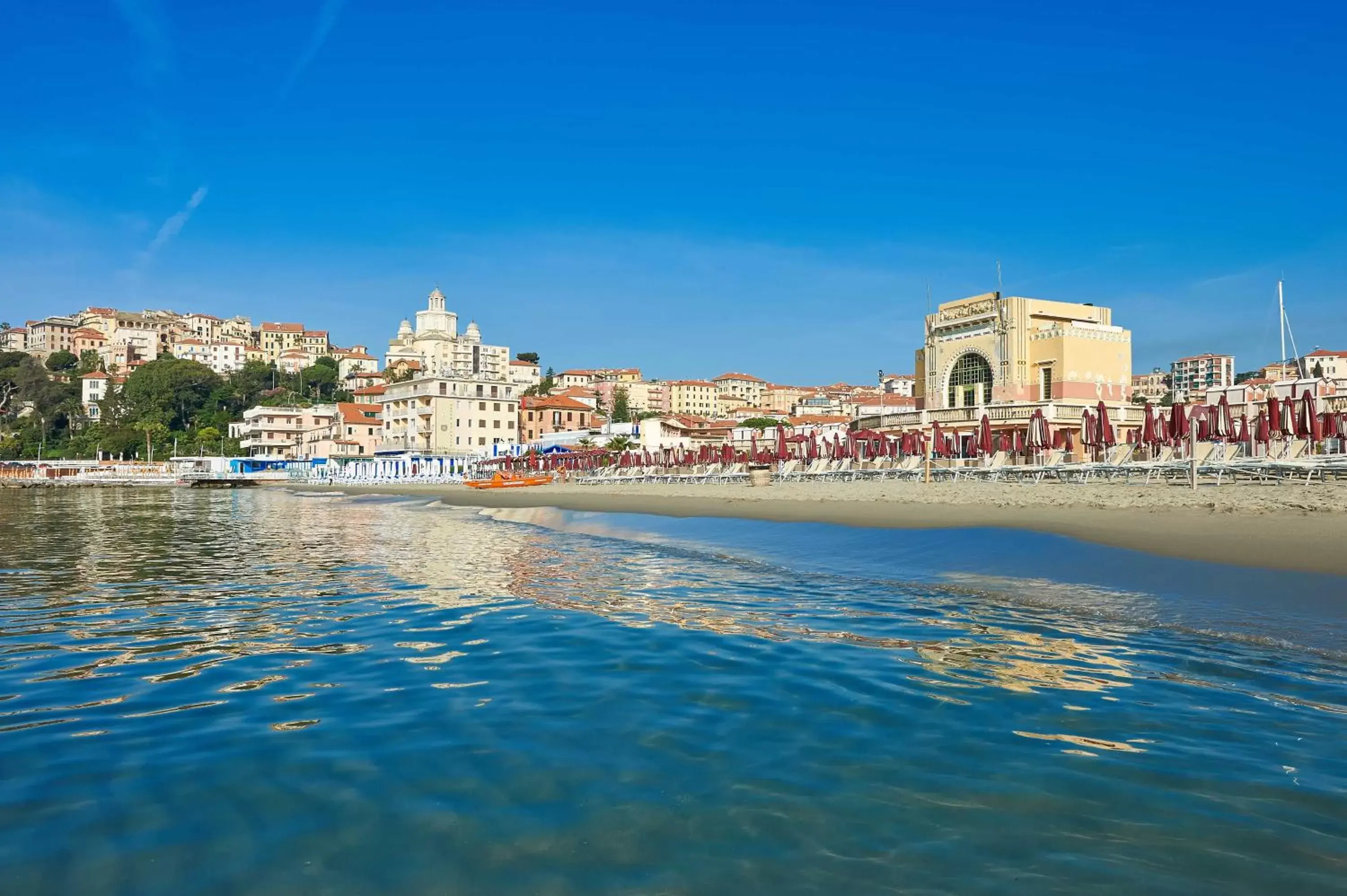 Beach in Hotel Corallo