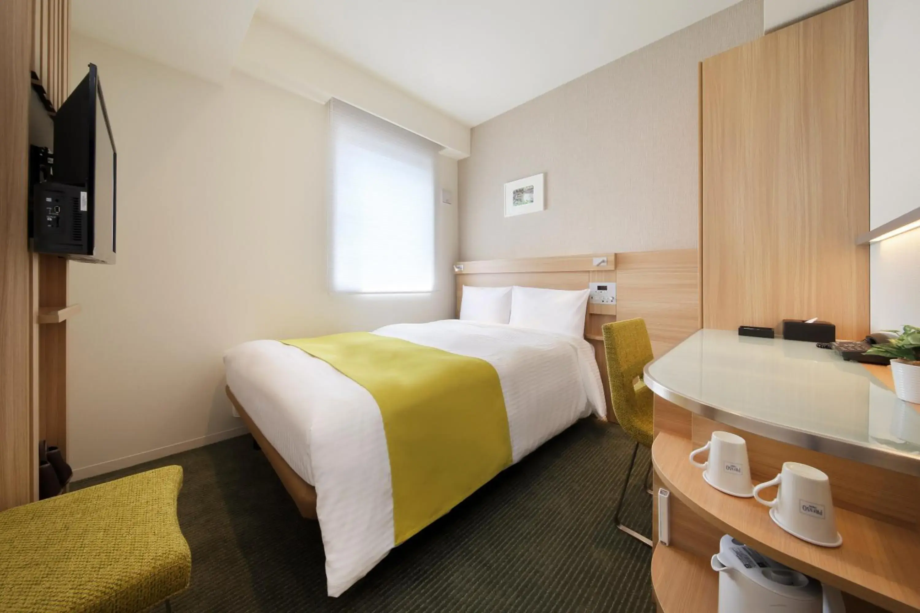 Bed in Keio Presso Inn Hamamatsucho Bed in Keio Presso Inn Hamamatsucho