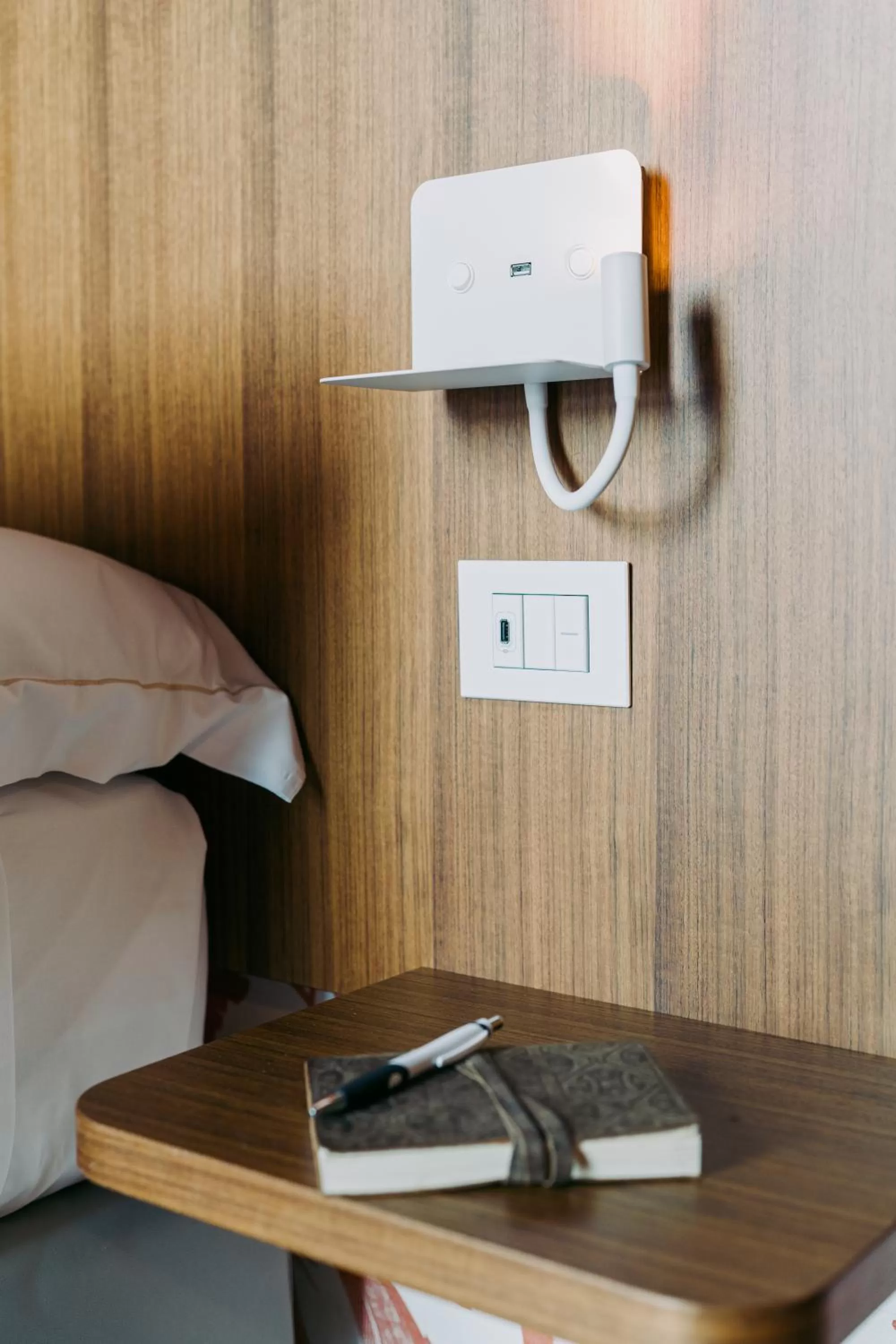 Bed in Collini Rooms, WorldHotels Crafted