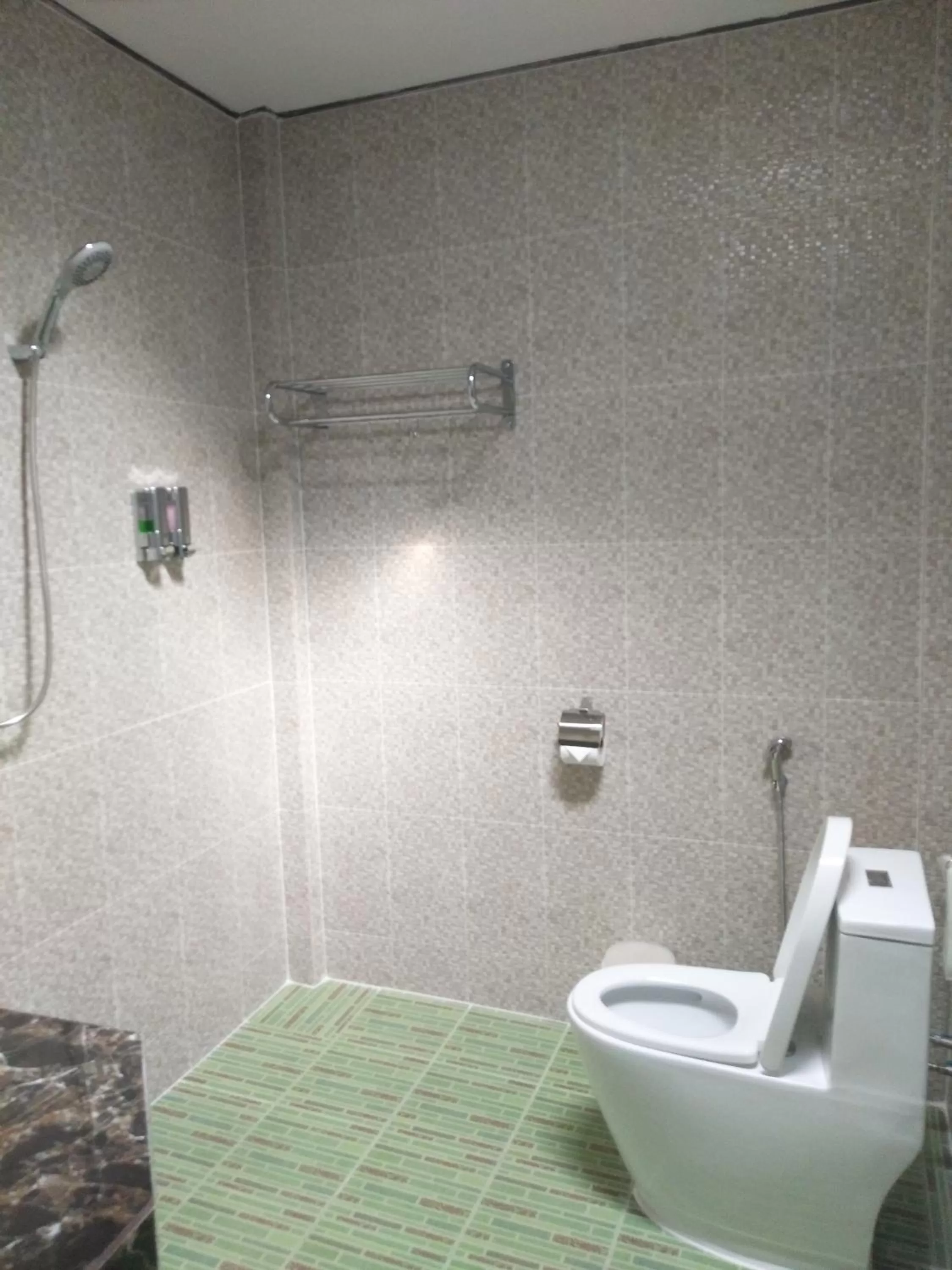 Budget Double Room in Happy Lagoon Bungalow