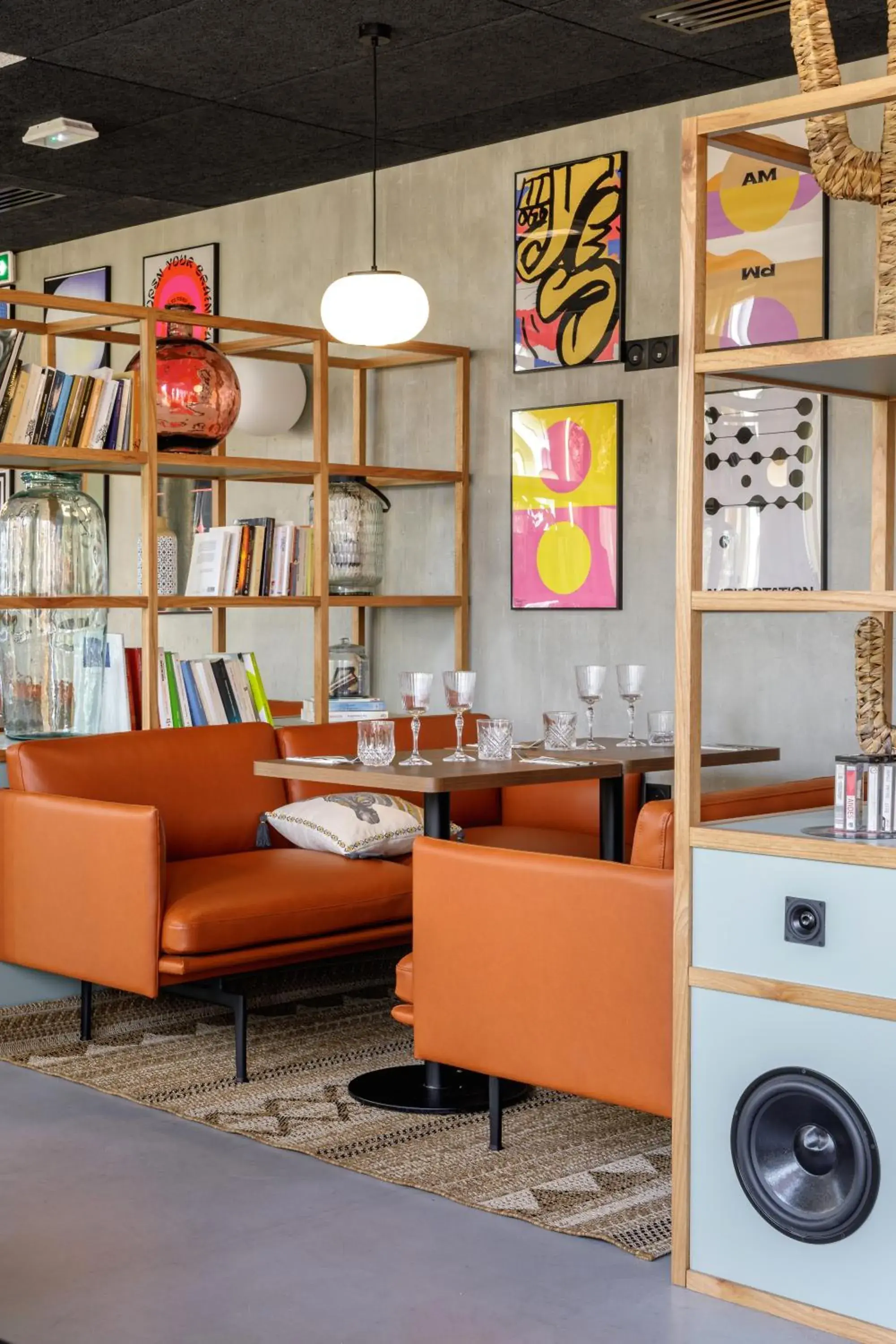 Restaurant/places to eat in JOST Hôtel Bordeaux Centre Gare Saint Jean Restaurant/places to eat in JOST Hôtel Bordeaux Centre Gare Saint Jean