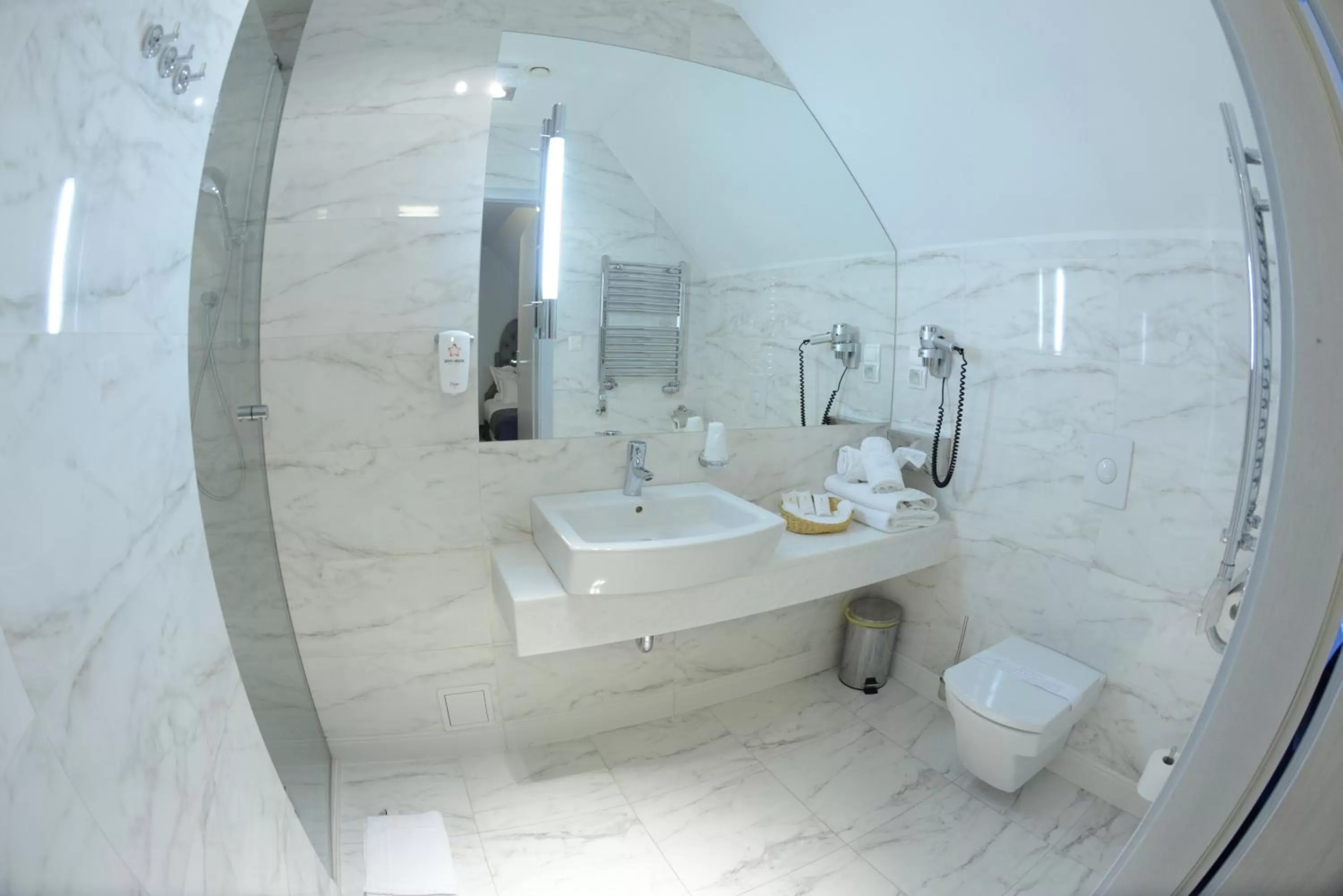 Bathroom in Hotel Krasicki