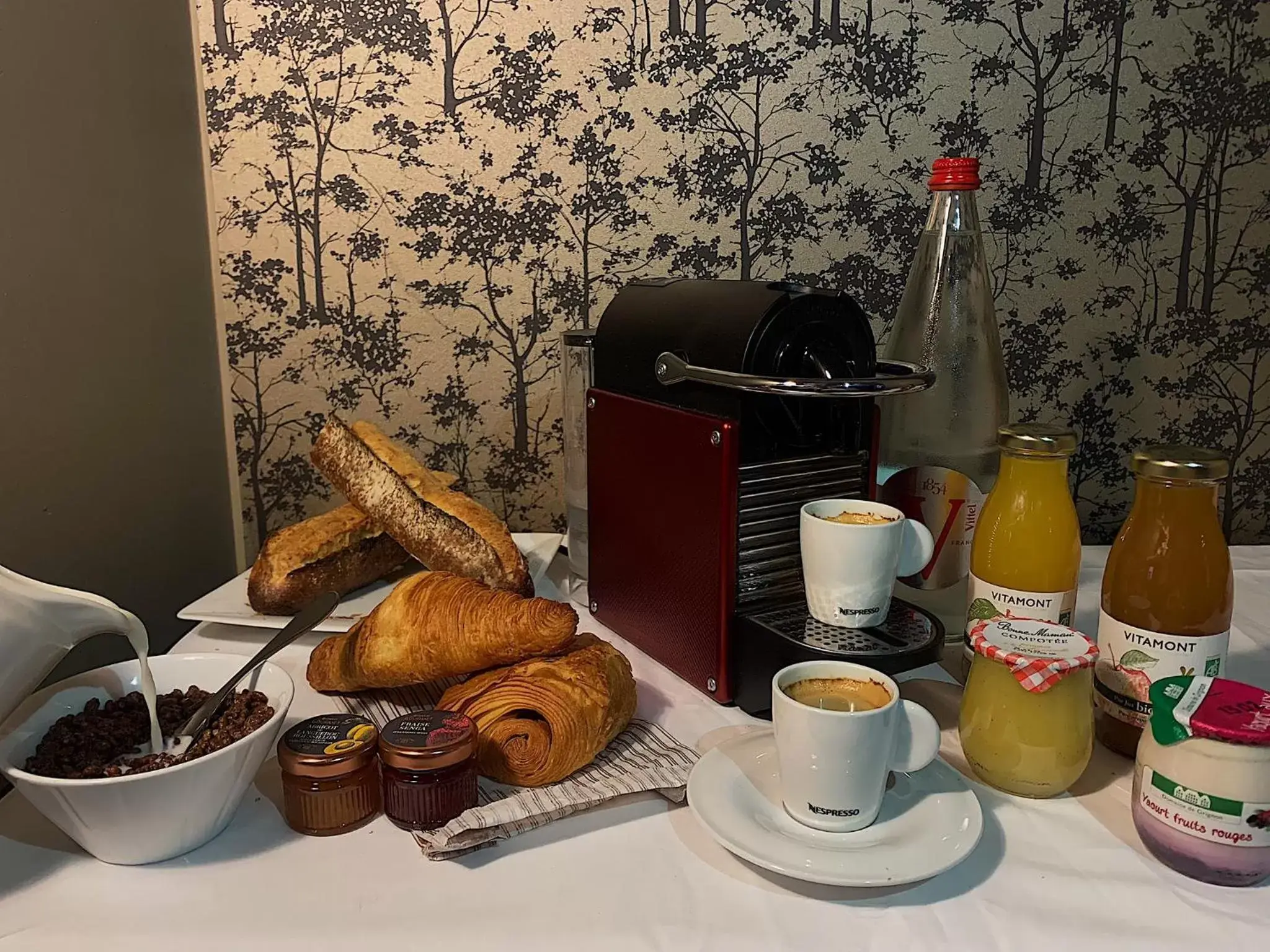 Continental breakfast, Breakfast in Serotel Suites Opera