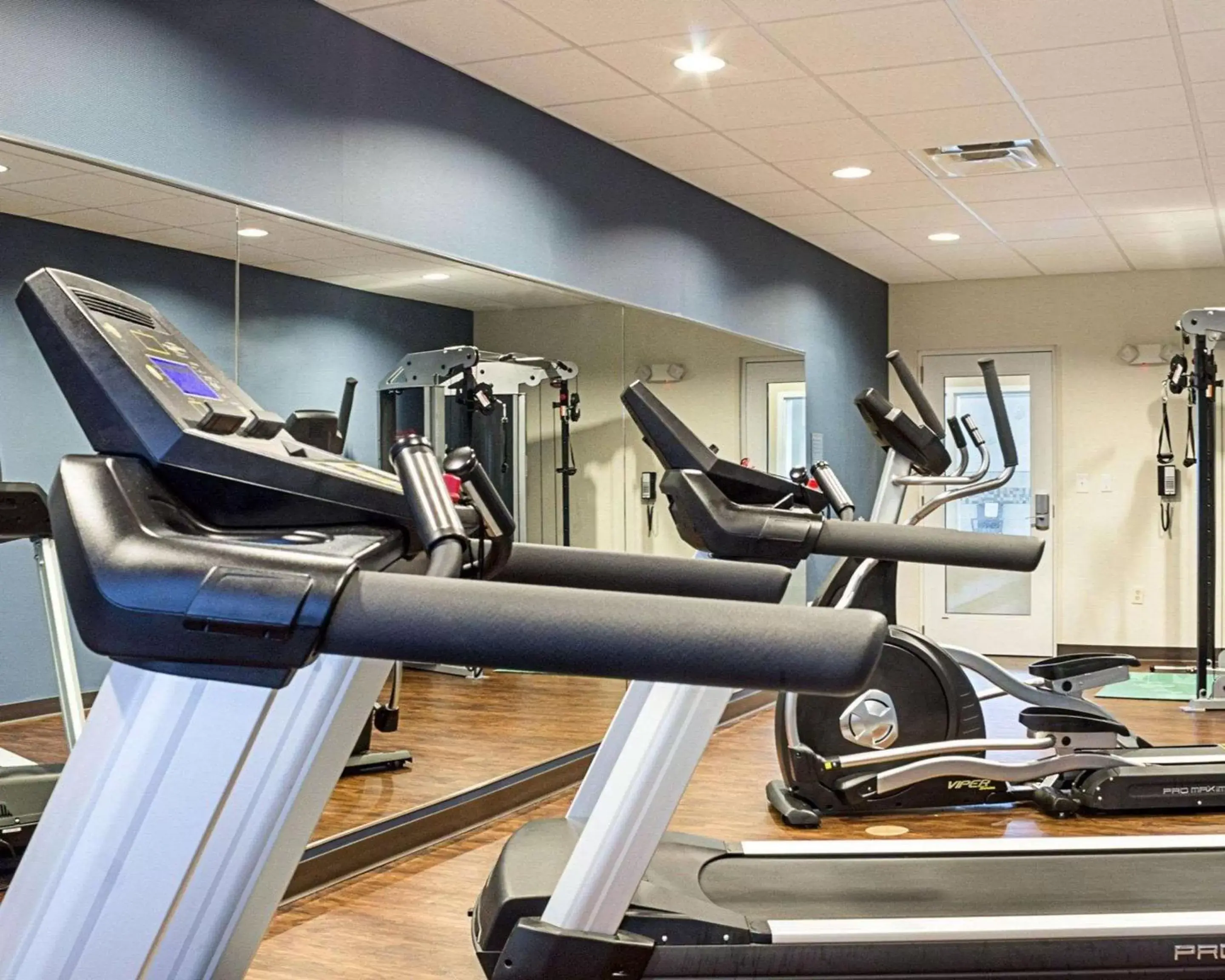 Fitness centre/facilities, Fitness Center/Facilities in Comfort Suites Minot
