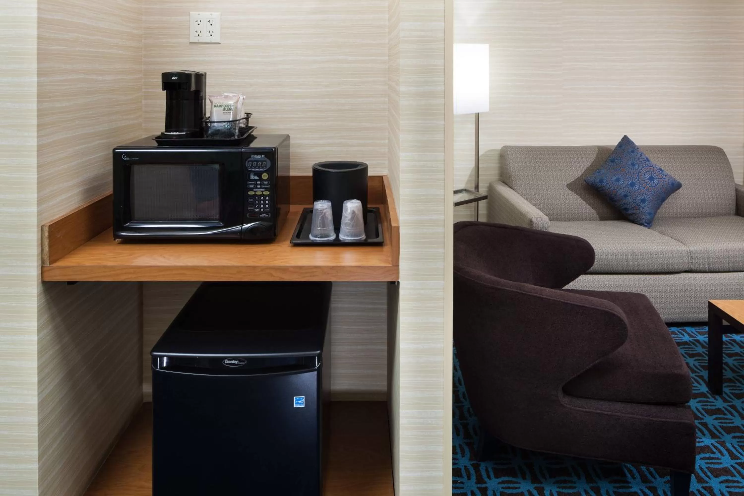 Bedroom in Fairfield Inn and Suites Phoenix Chandler Fashion Center