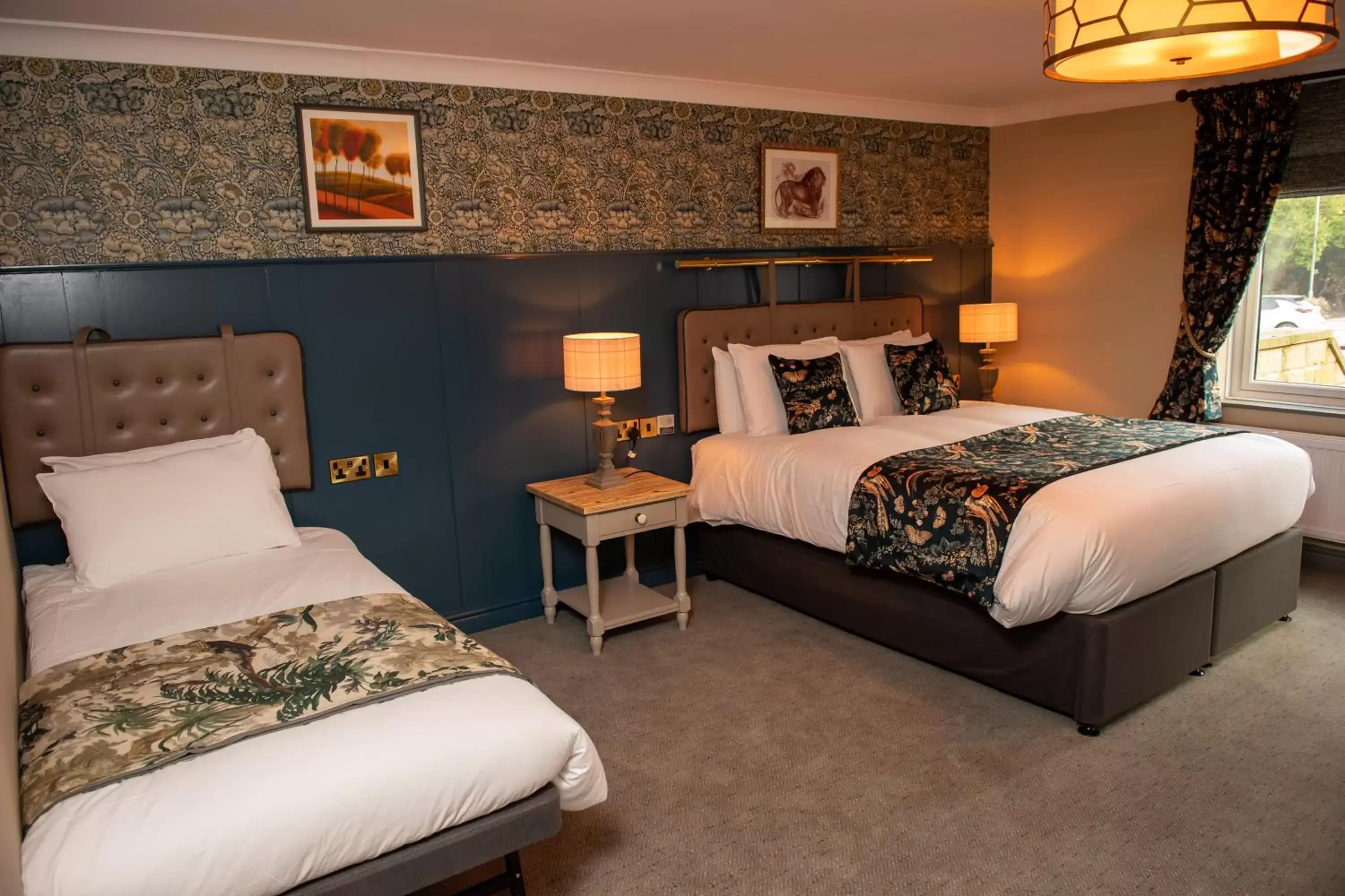 Bedroom, Bed in The Red Lion Inn by Chef & Brewer Collection