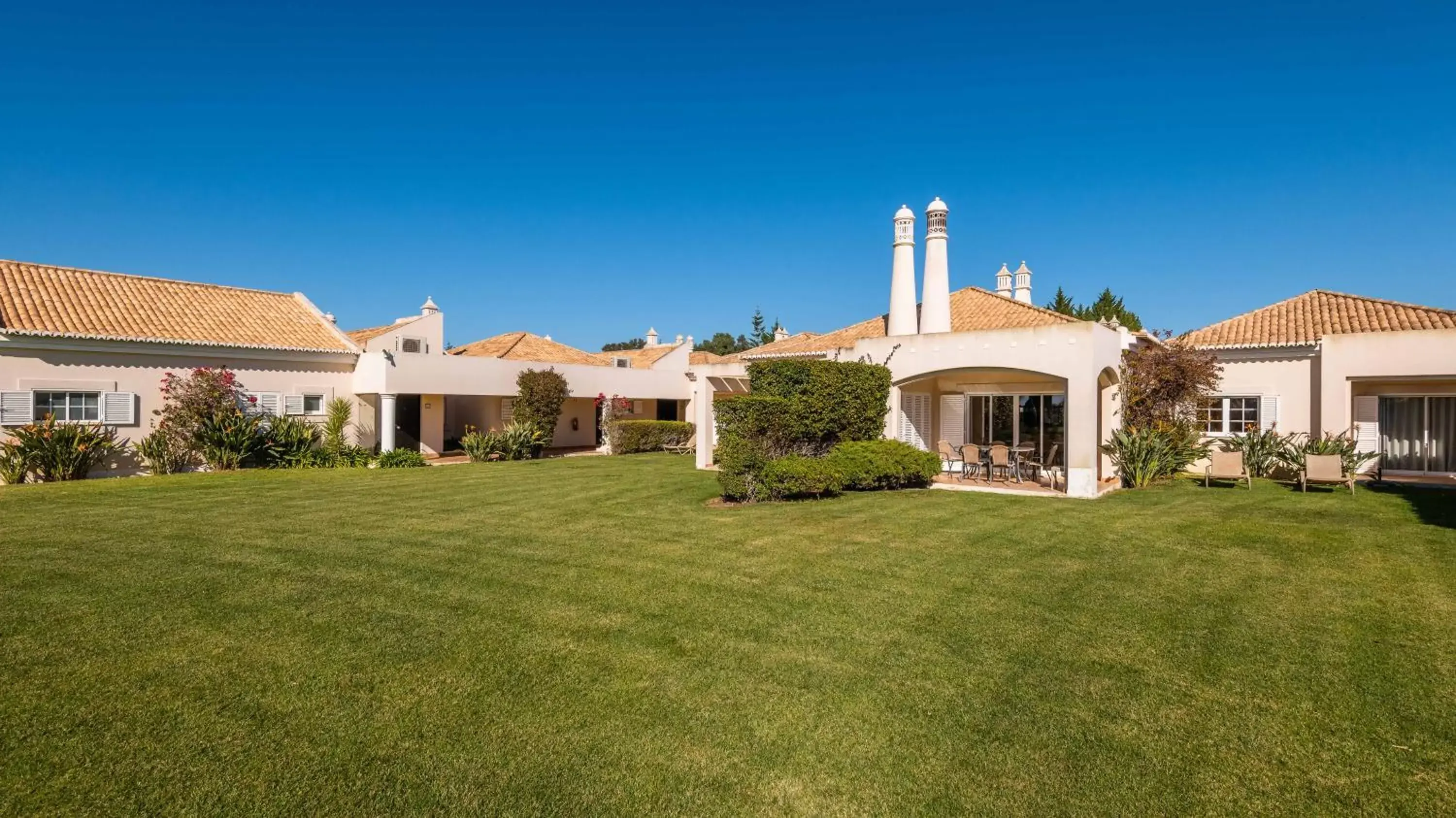 Vale d'Oliveiras Quinta Resort & Spa Vale d'Oliveiras Quinta Resort & Spa