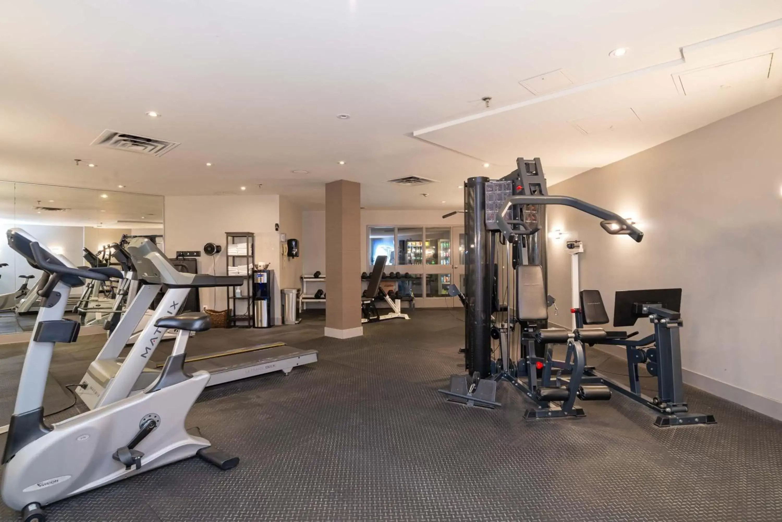 Fitness centre/facilities, Fitness Center/Facilities in Sandman Signature Mississauga Hotel