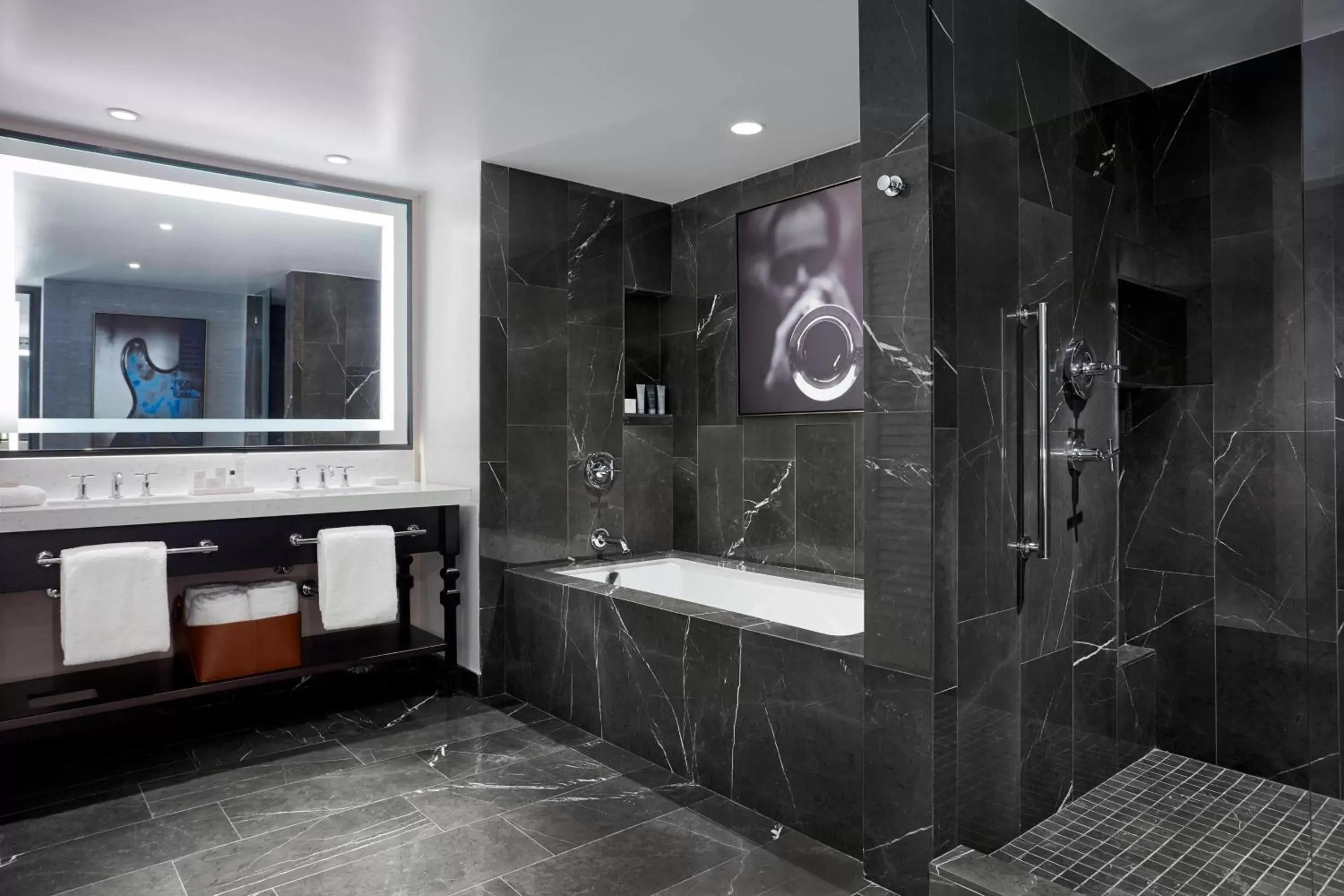 Bathroom in JW Marriott Nashville