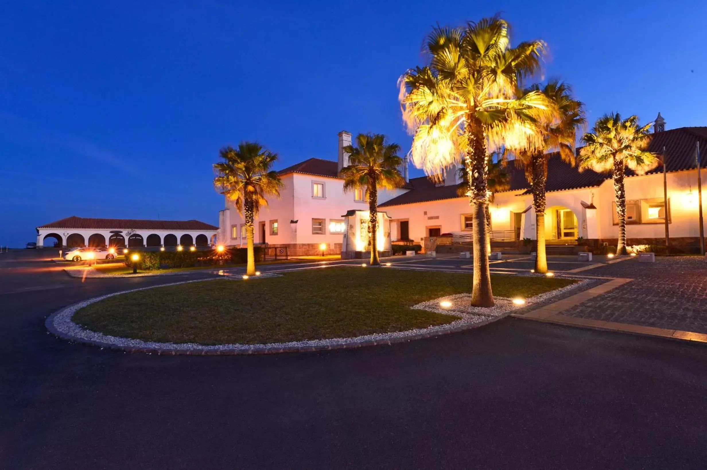 Facade/entrance in Pousada de Sagres Facade/entrance in Pousada de Sagres