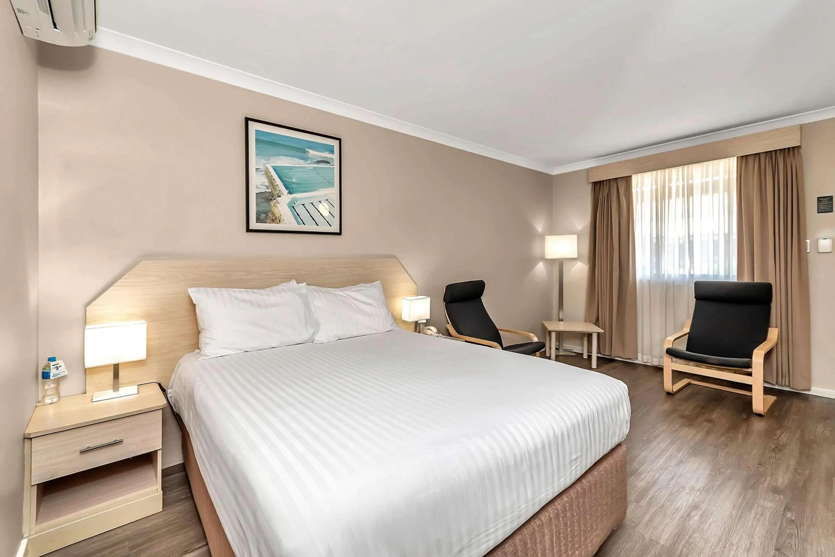 Bedroom, Bed in Quality Inn Railway Motel