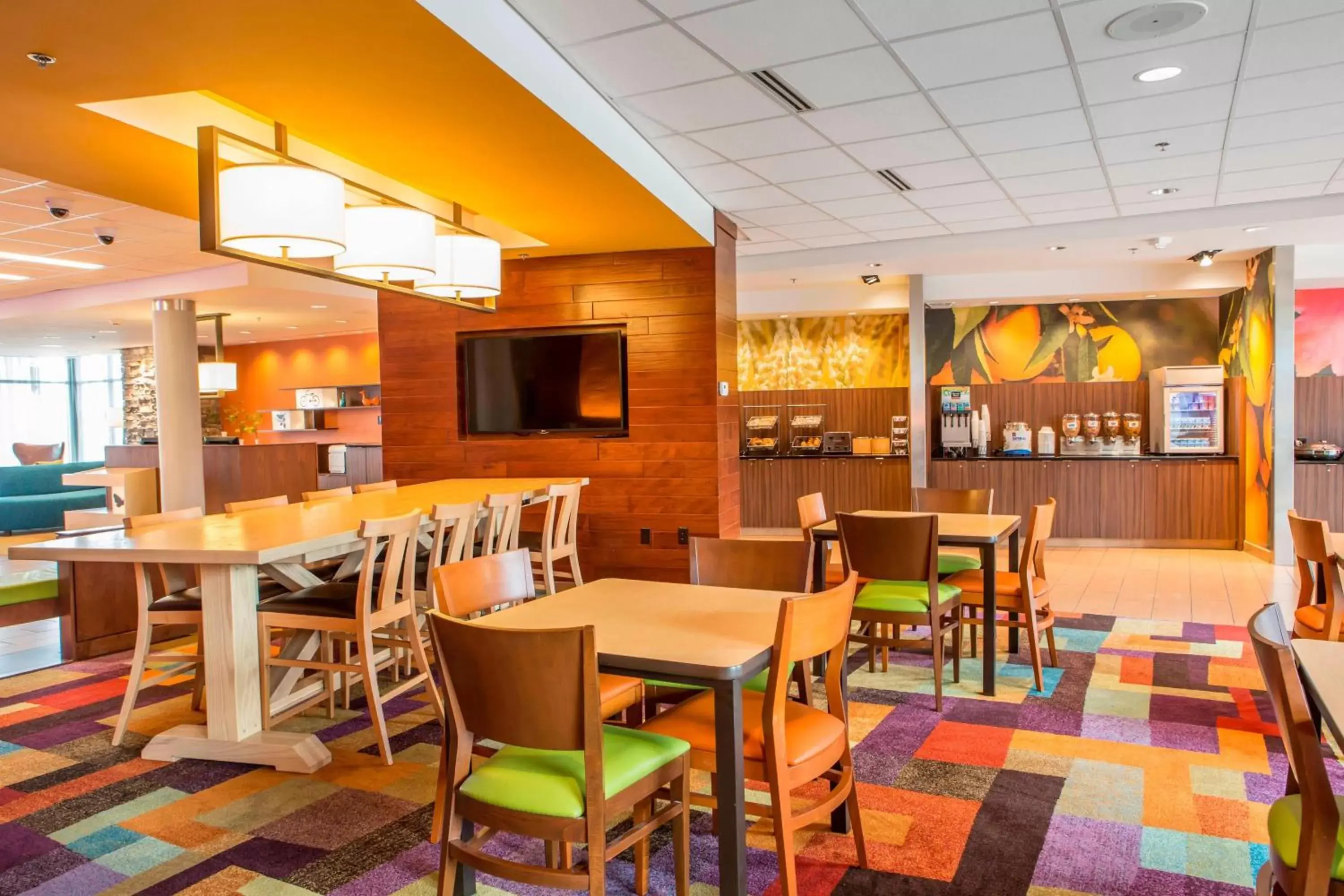 Breakfast, Restaurant/Places to Eat in Fairfield Inn & Suites by Marriott Waterloo Cedar Falls