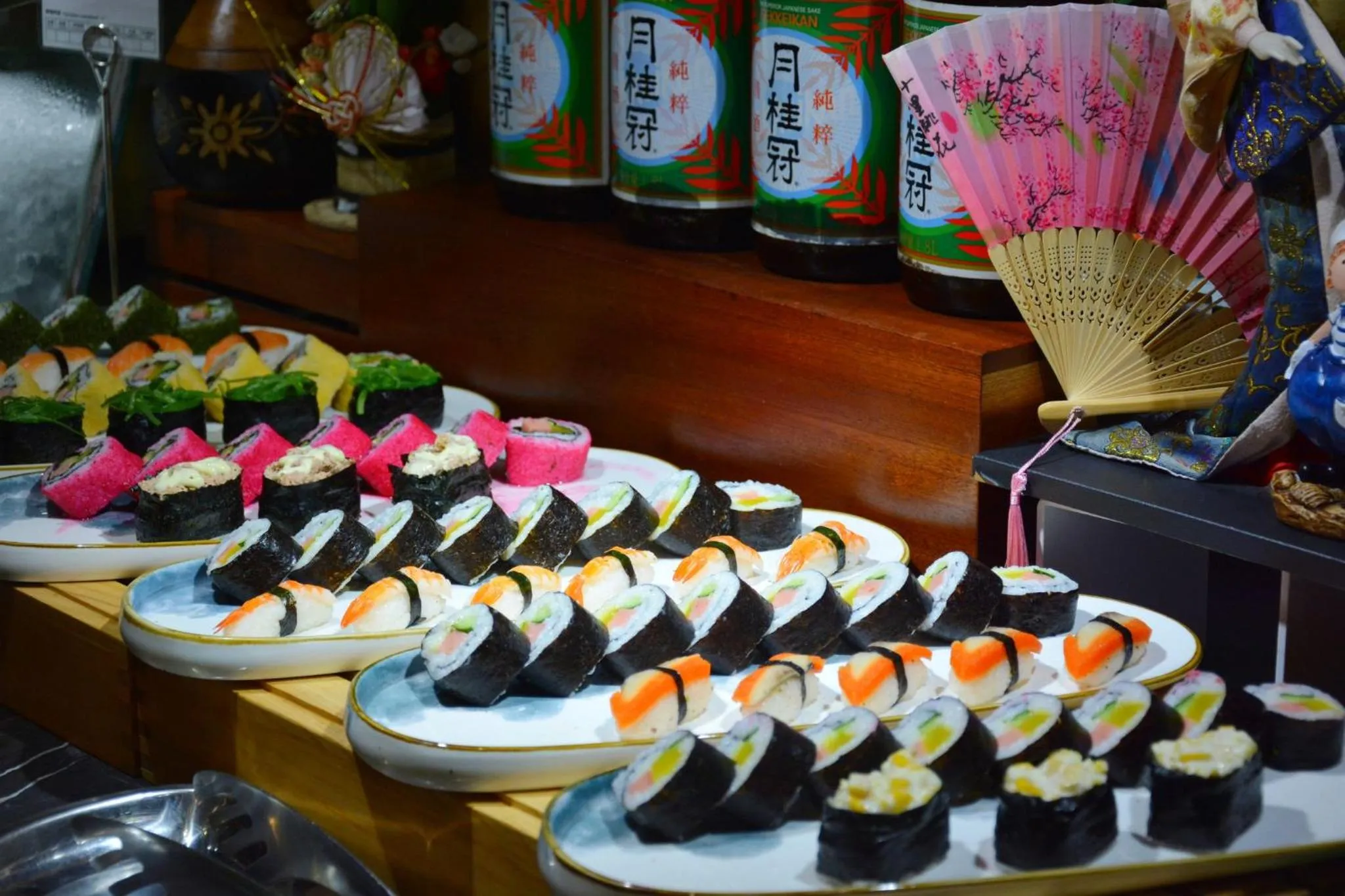 Restaurant/places to eat in Junluxe Hotel Guangzhou Science City-Free Shuttle Bus Service to Guangzhou Canton Fair