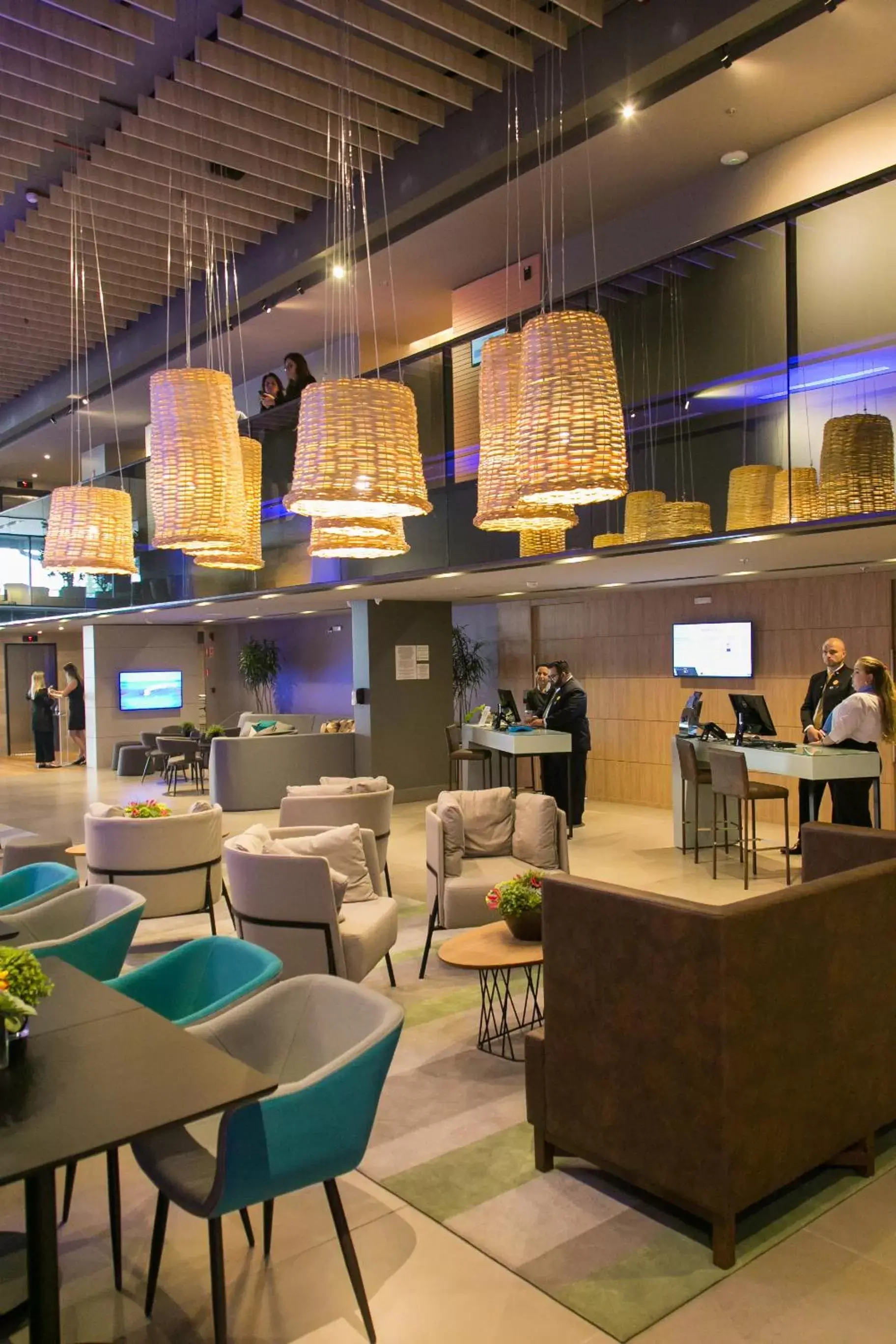 Lobby or reception, Restaurant/Places to Eat in Novotel Curitiba Batel