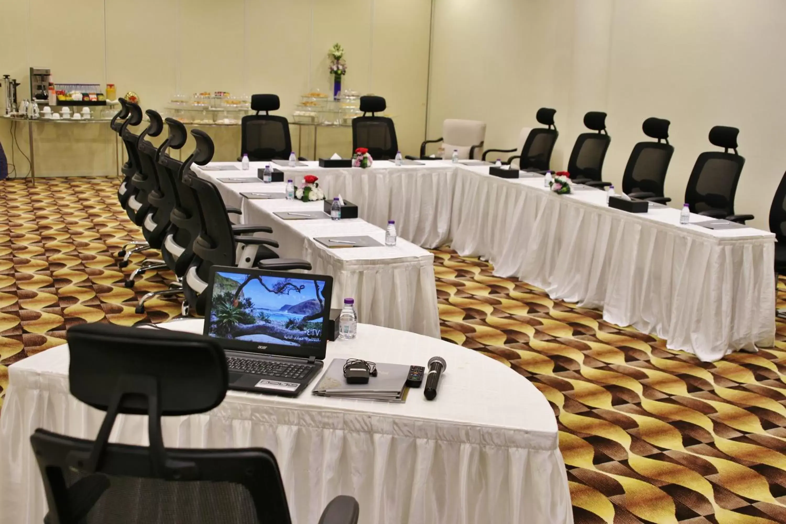 Business facilities, Business Area/Conference Room in Carawan Al Fahad Hotel