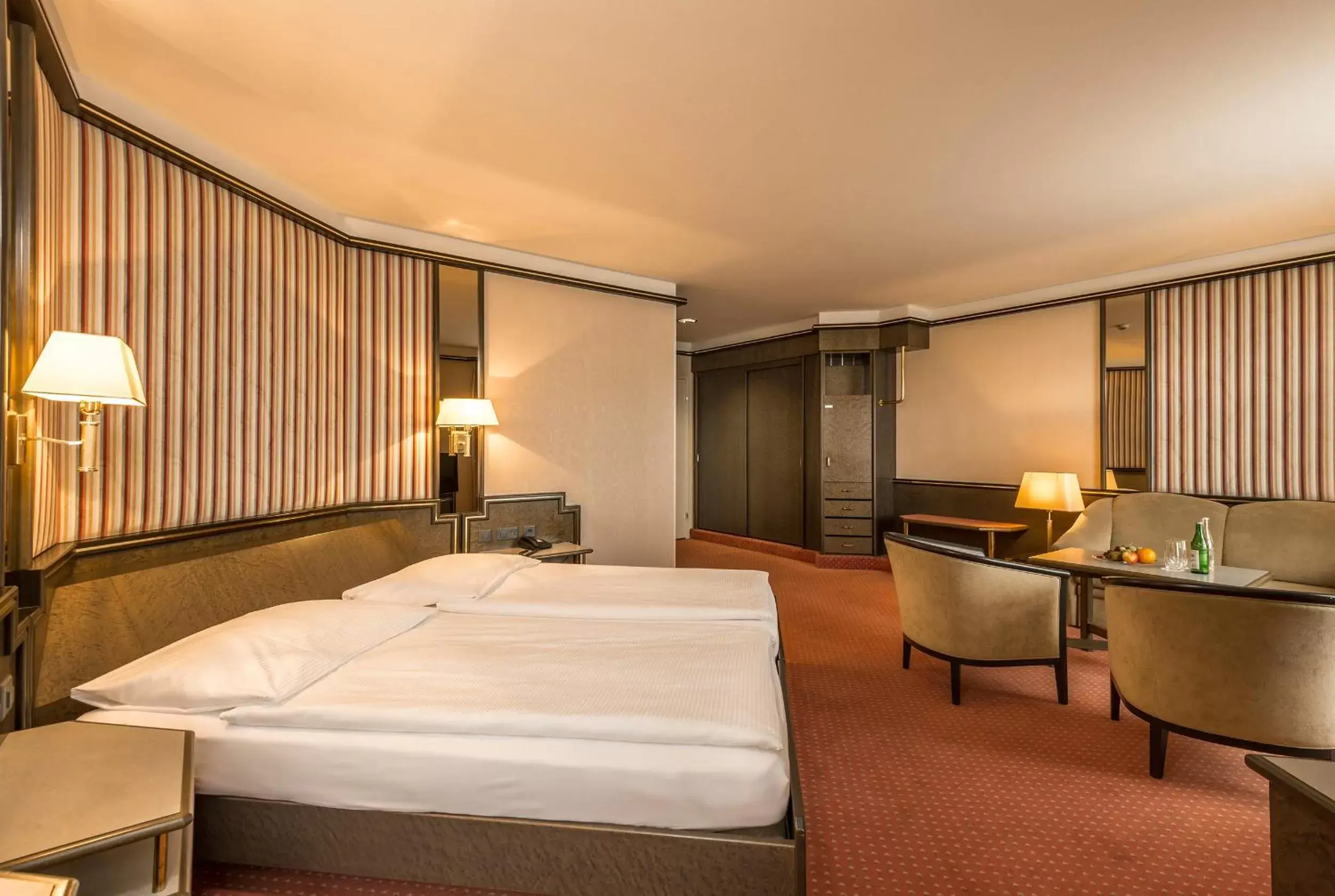 Bed in Hotel Monopol Luzern