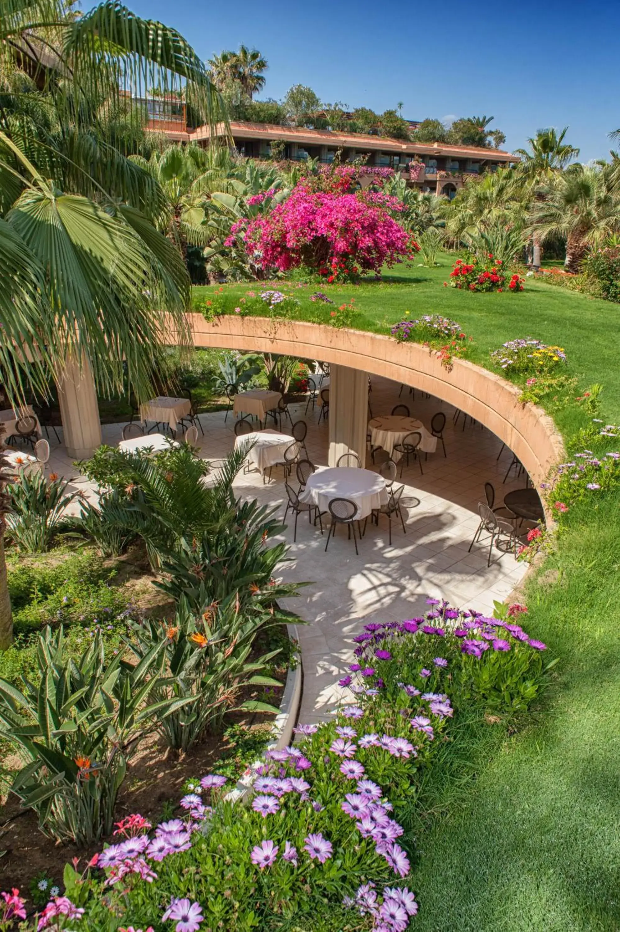 Patio, Garden in Acacia Resort Parco Dei Leoni