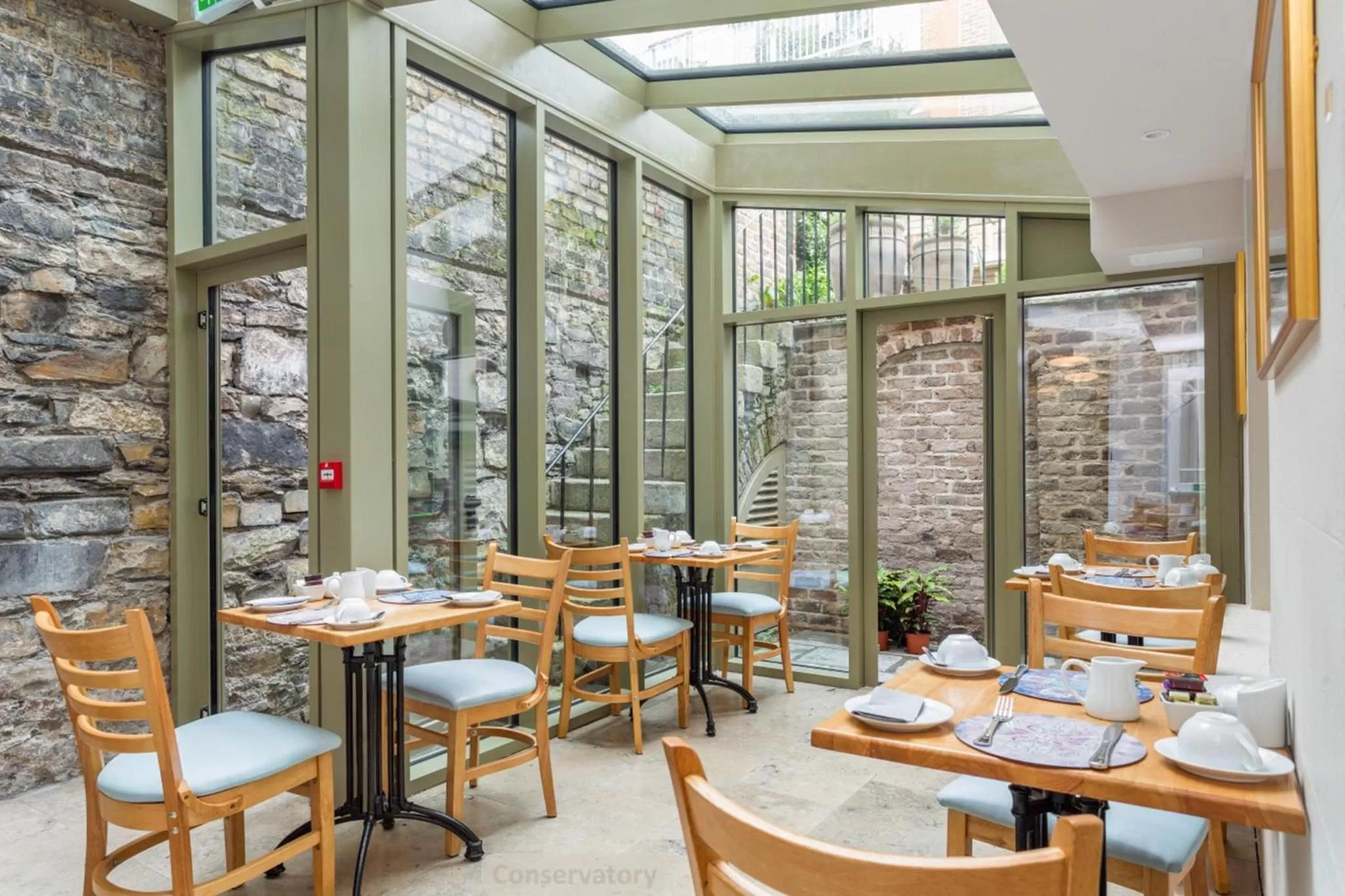 Dining area in Gardiner Lodge