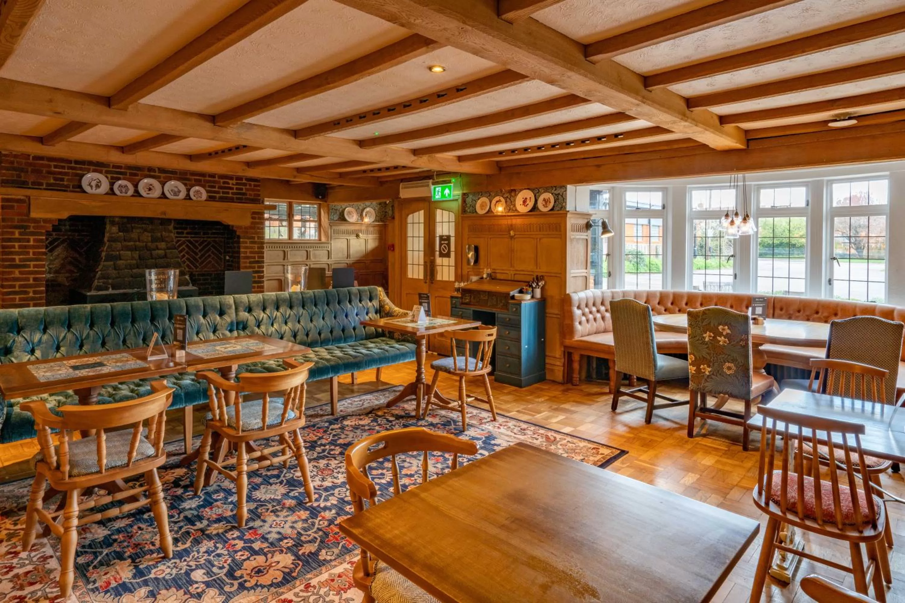 Restaurant/places to eat in The Bird In Hand