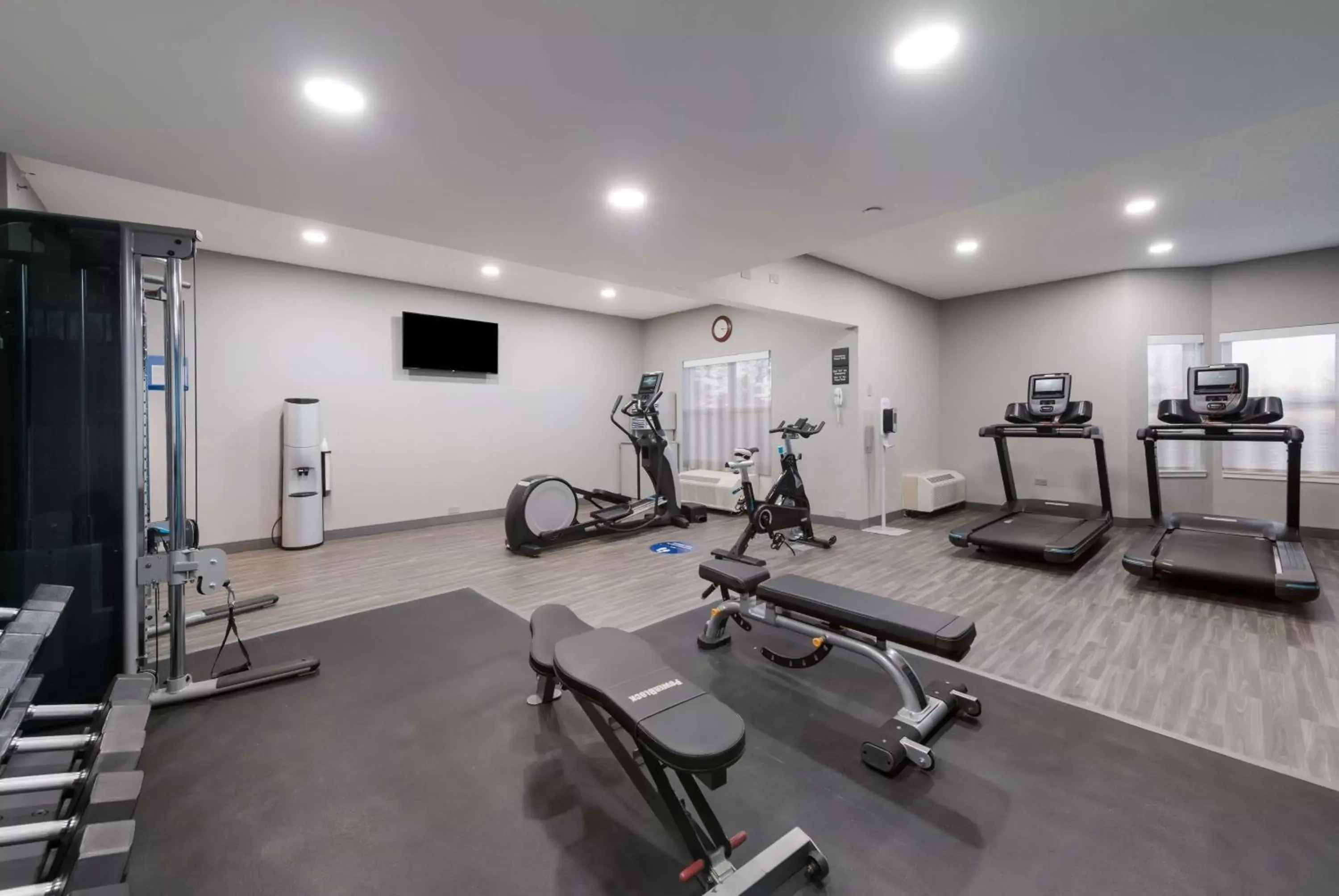 Fitness centre/facilities, Fitness Center/Facilities in Hampton Inn & Suites Chicago-Hoffman Estates