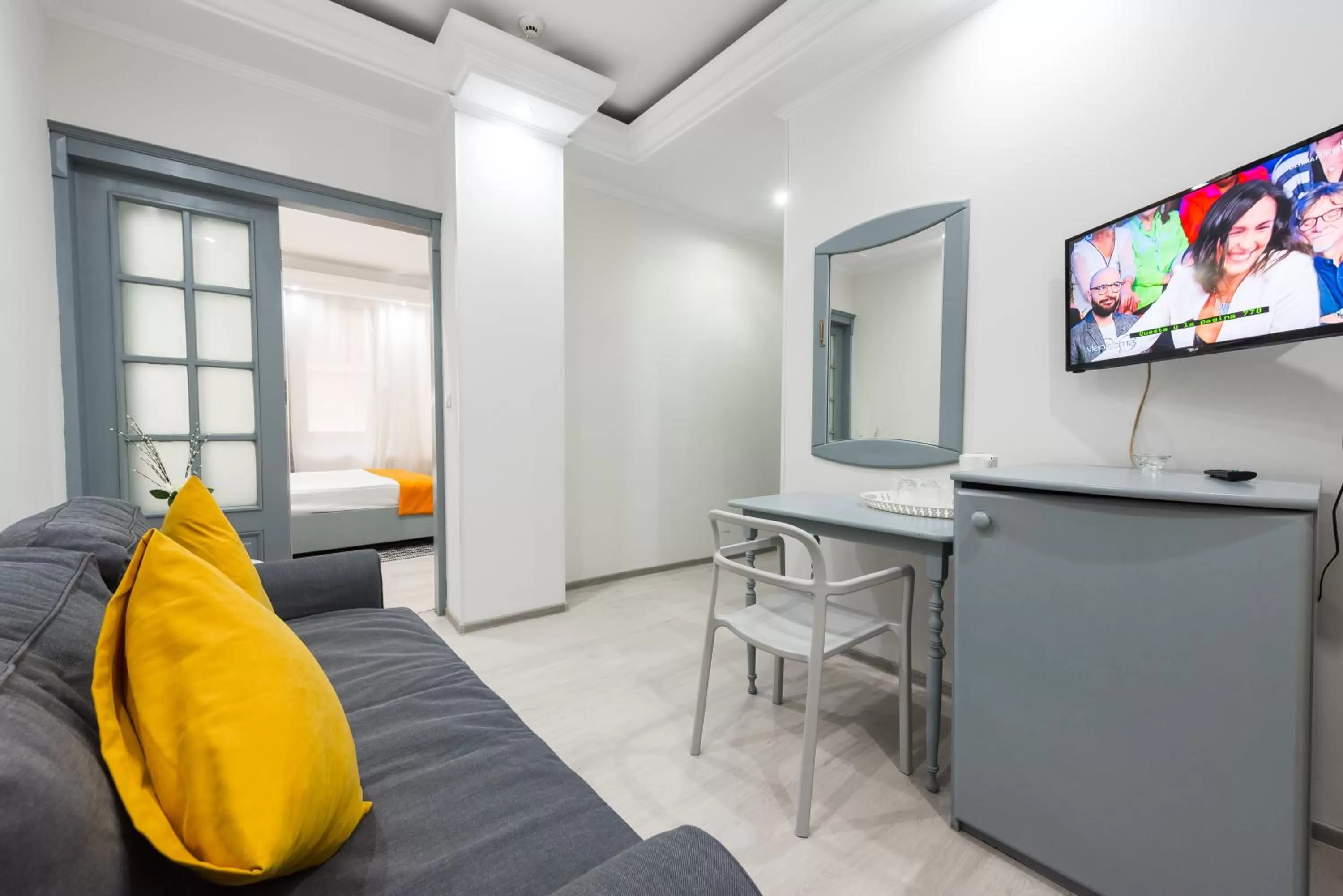 Relax Comfort Suites Hotel