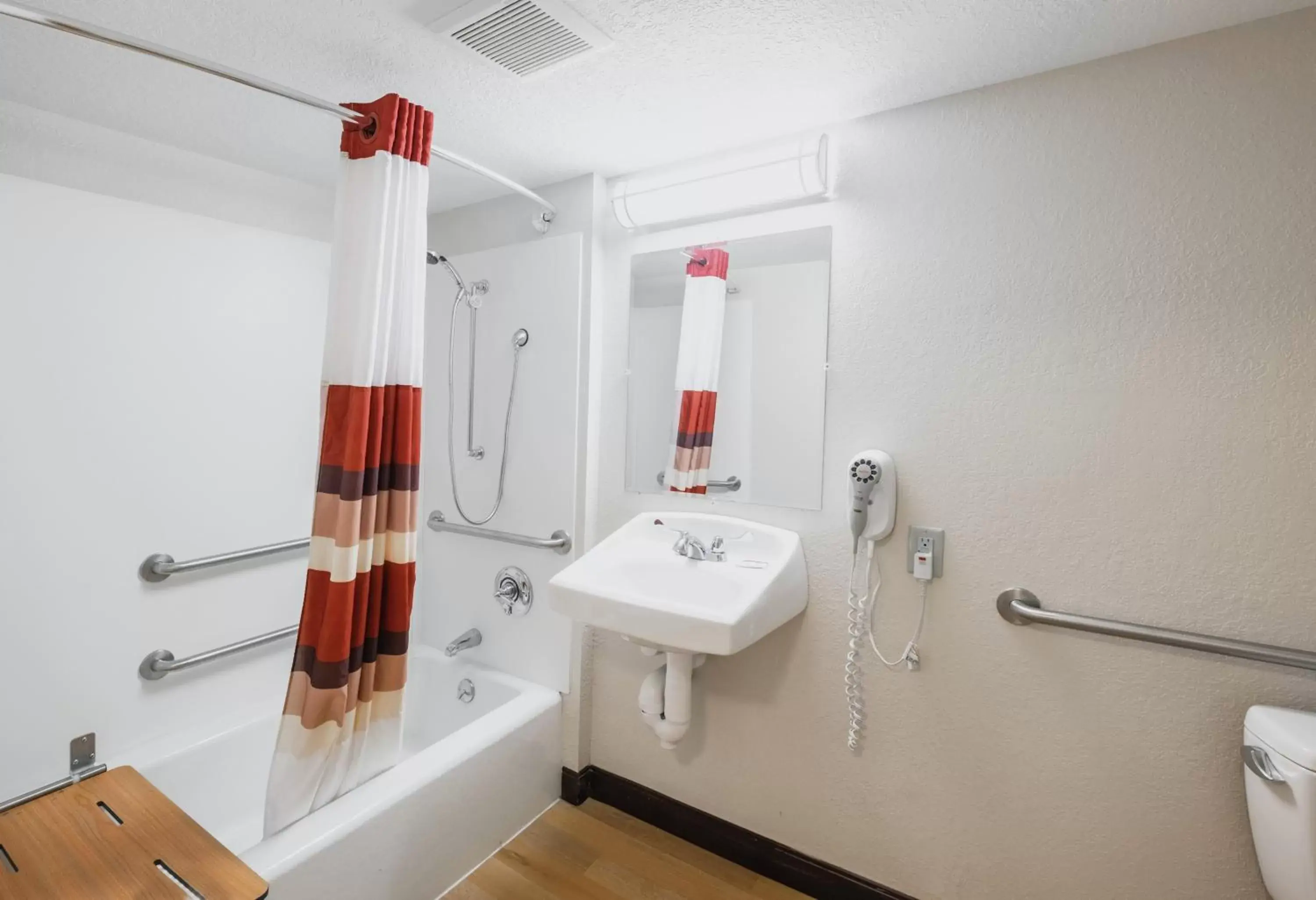 Bathroom in Red Roof Inn PLUS+ South Deerfield - Amherst