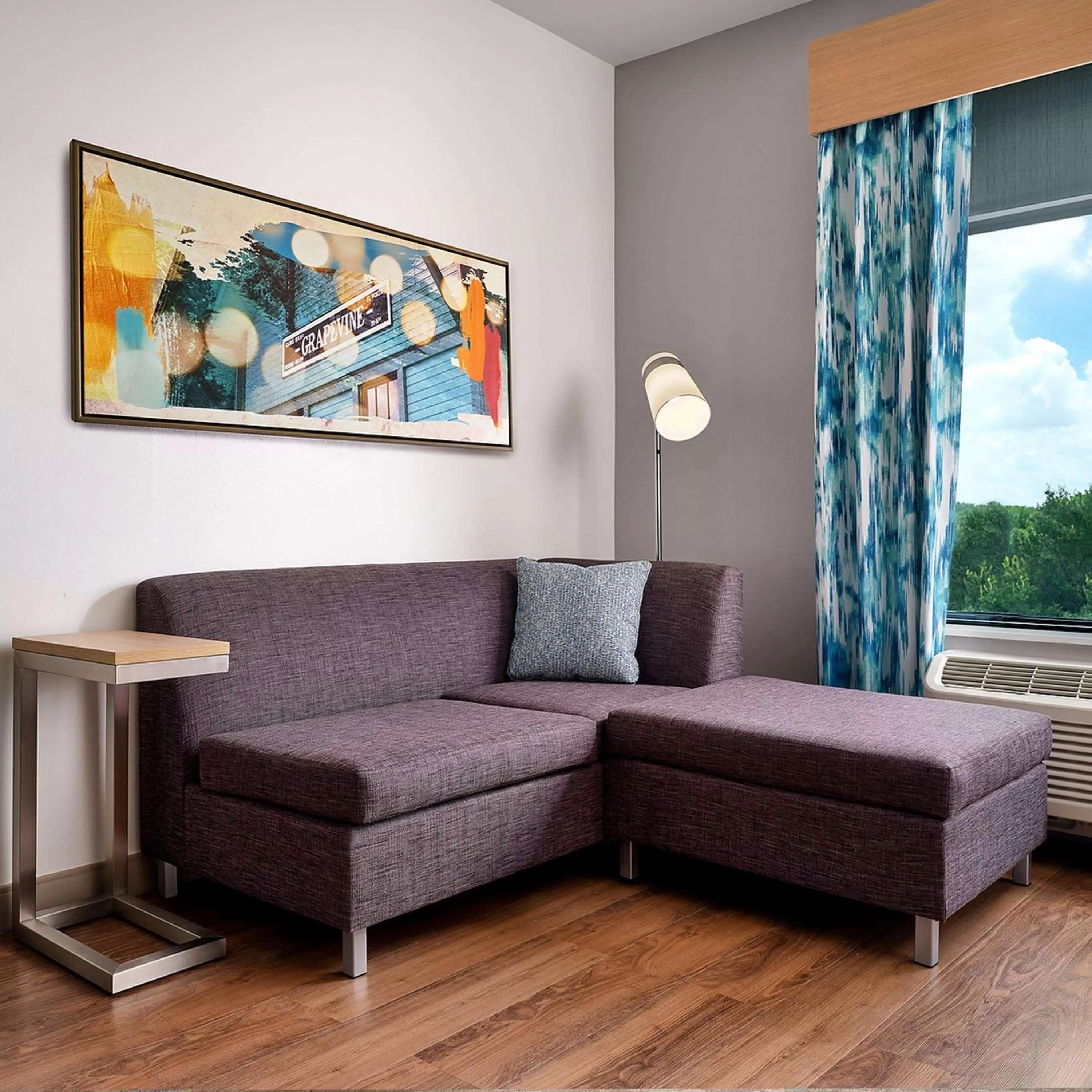 Living room in Hilton Garden Inn Grapevine At Silverlake Crossing, Tx