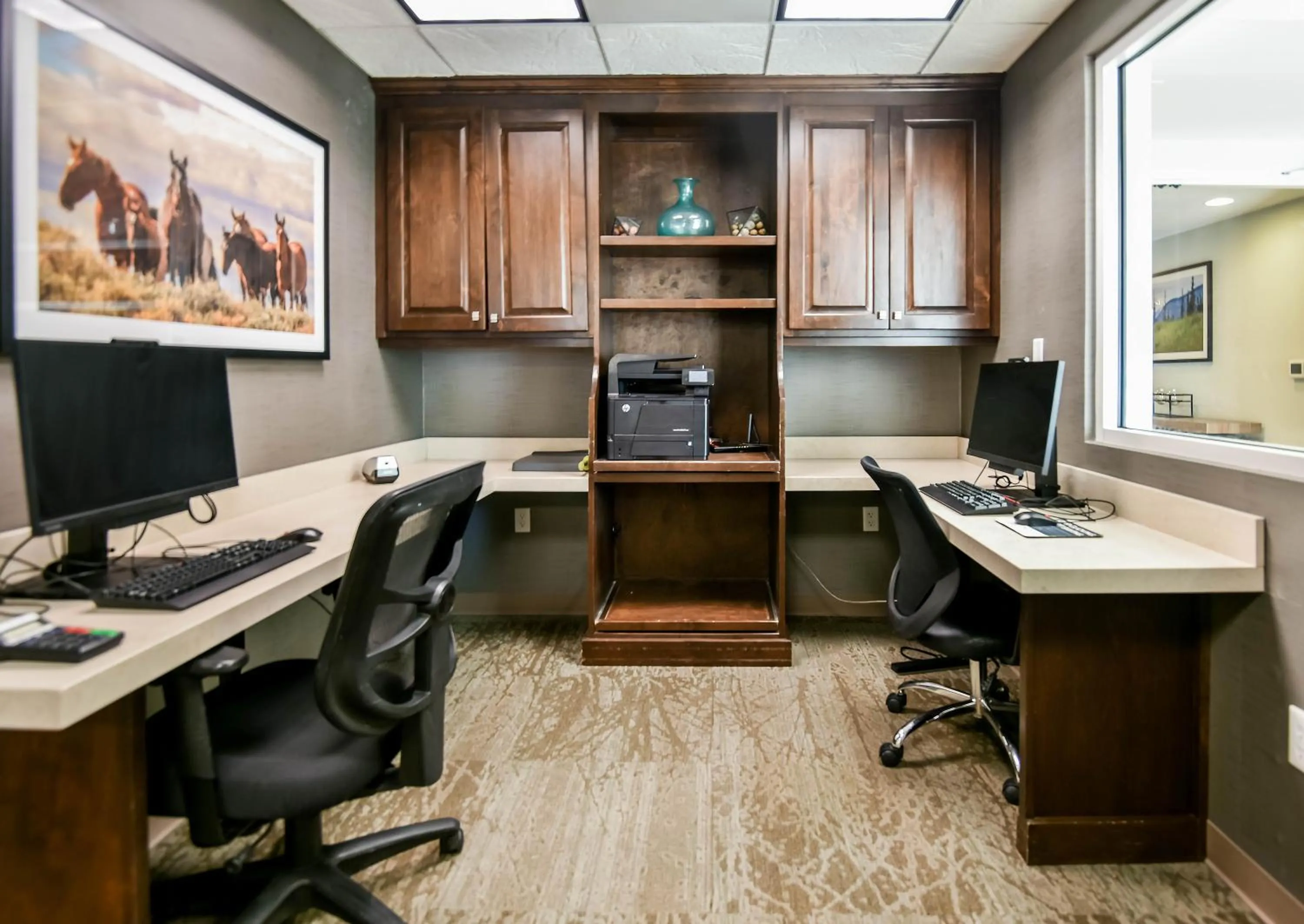 Business facilities in Shutters Hotel