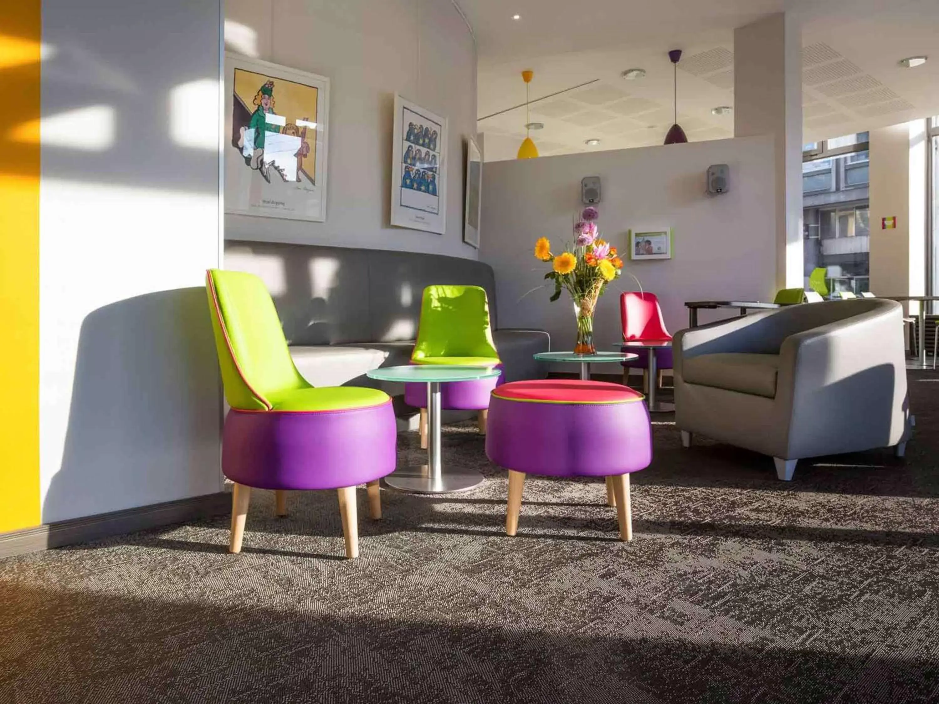 Lounge or bar, Lobby/Reception in ibis Styles Strasbourg Centre Petite France