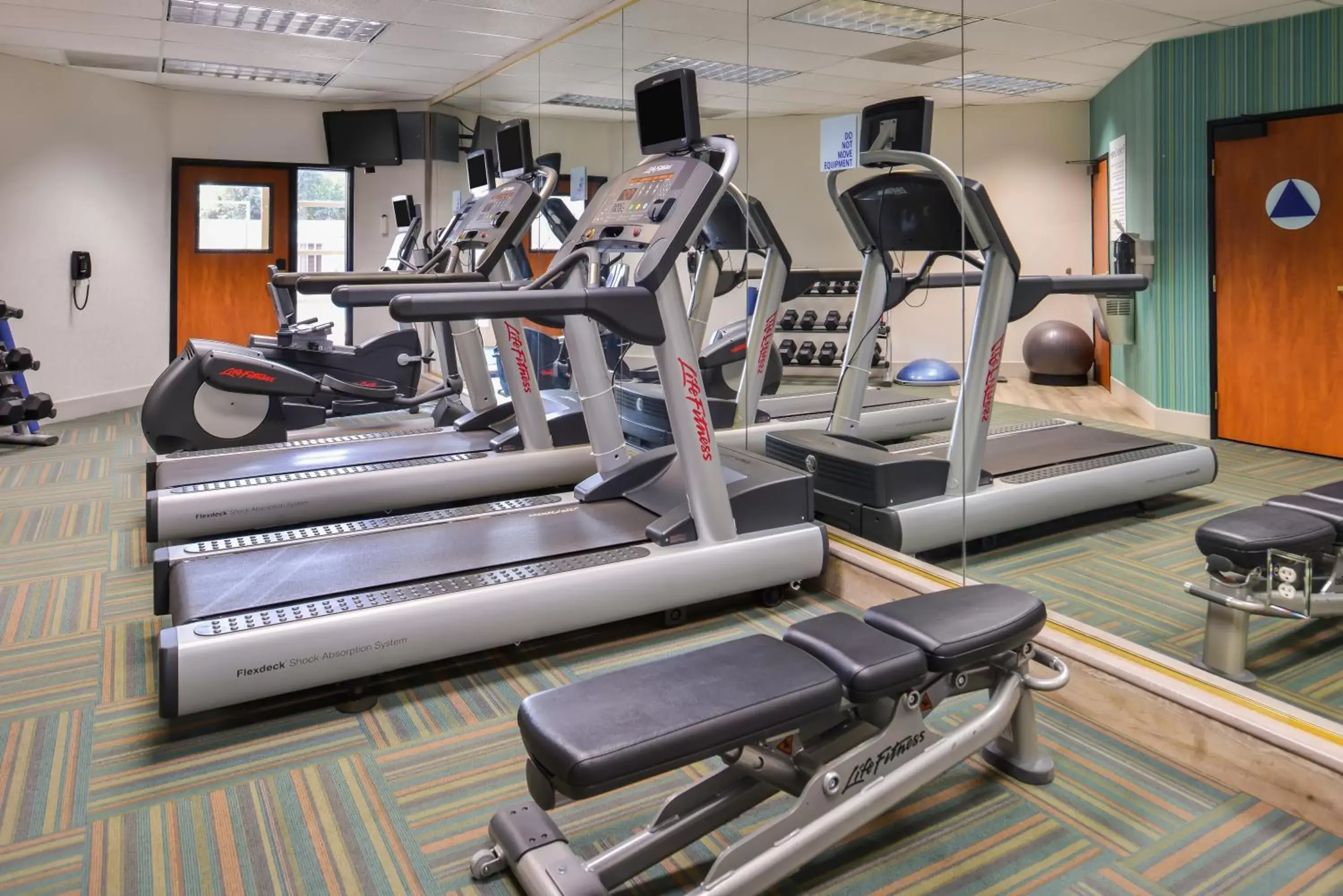 Fitness centre/facilities, Fitness Center/Facilities in HOLIDAY INN EXPRESS & SUITES ELK GROVE CENTRAL - HWY 99, an IHG Hotel