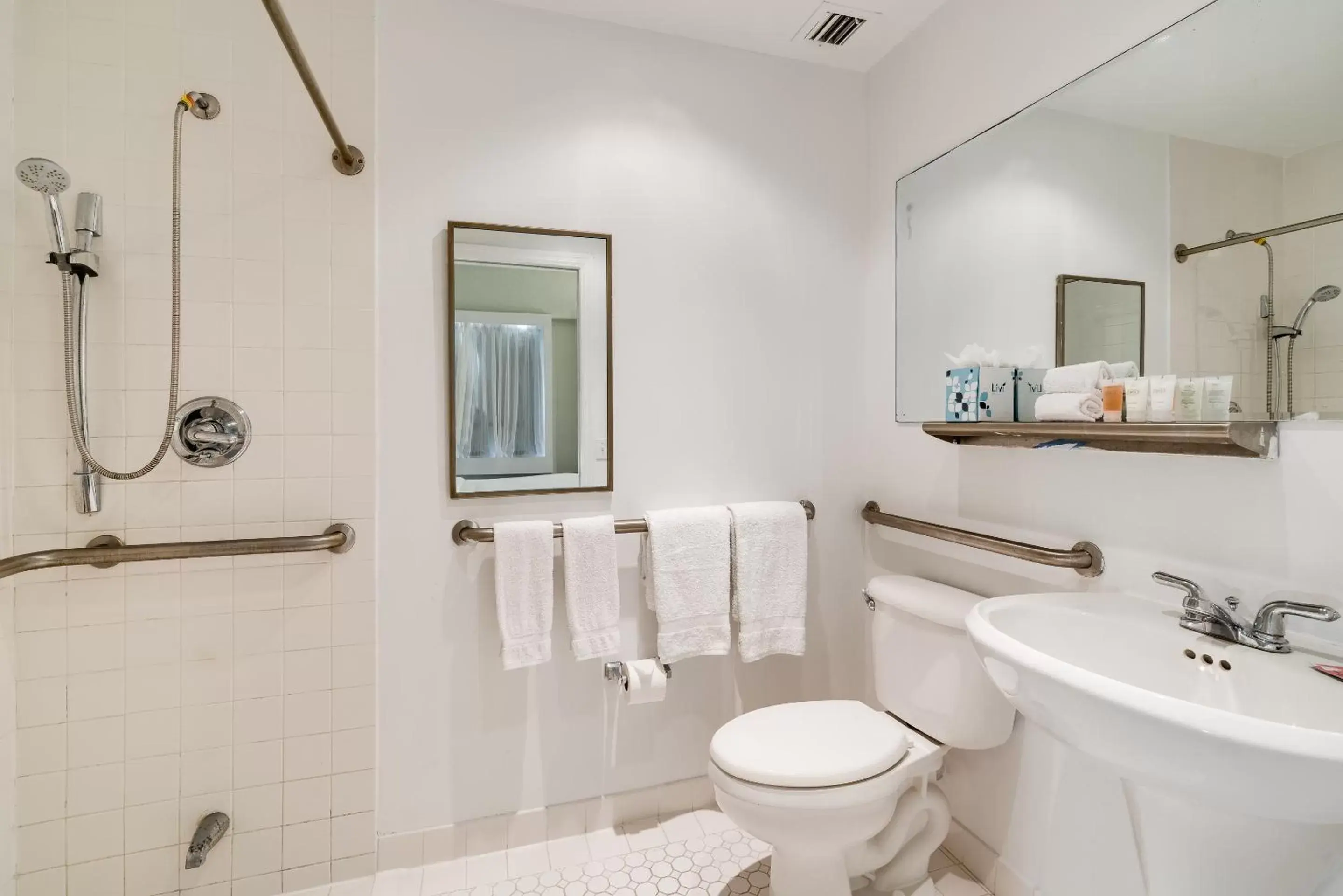 Bathroom in Crest Hotel Suites