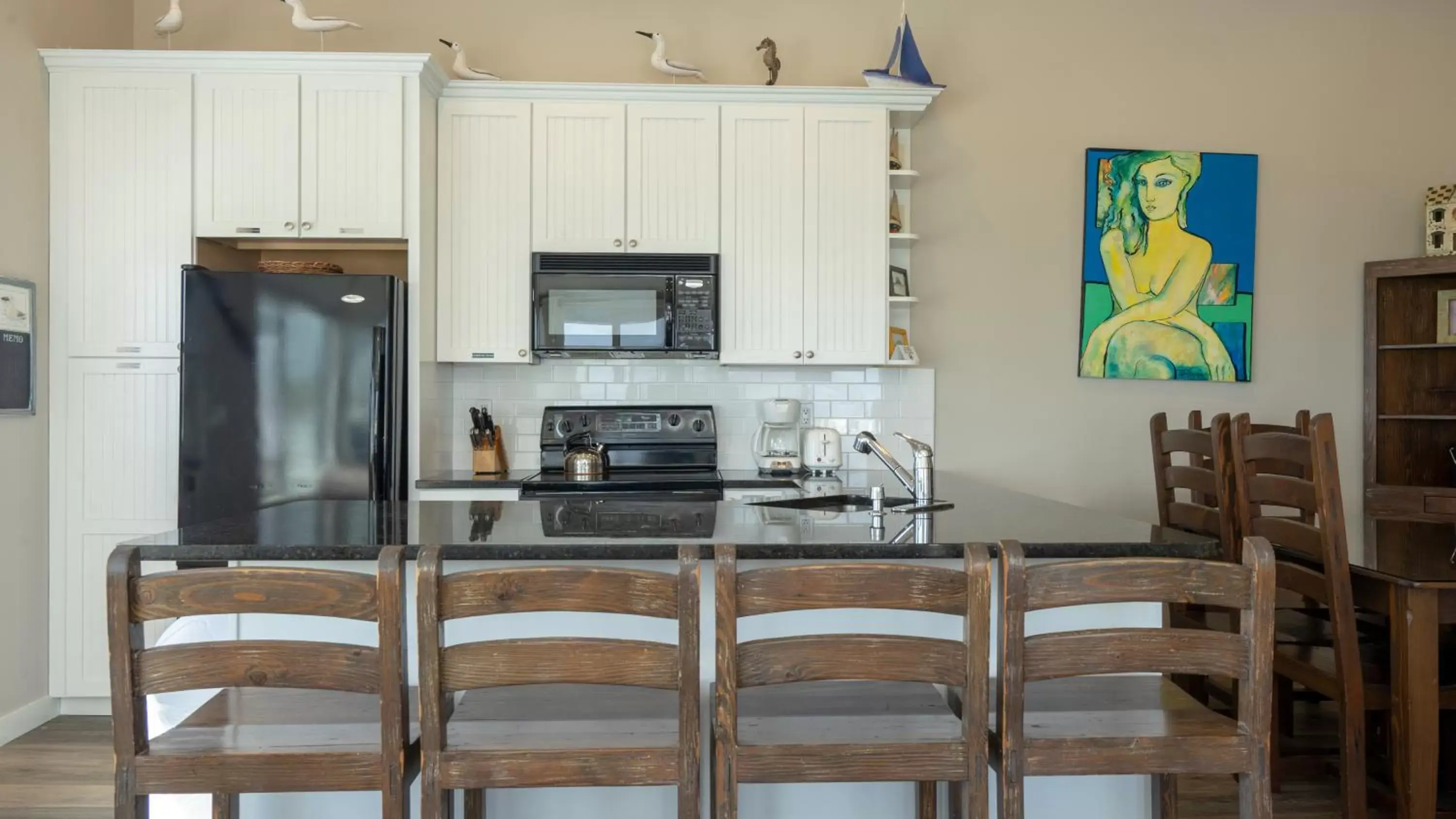 Kitchen/Kitchenette in Sea Crest