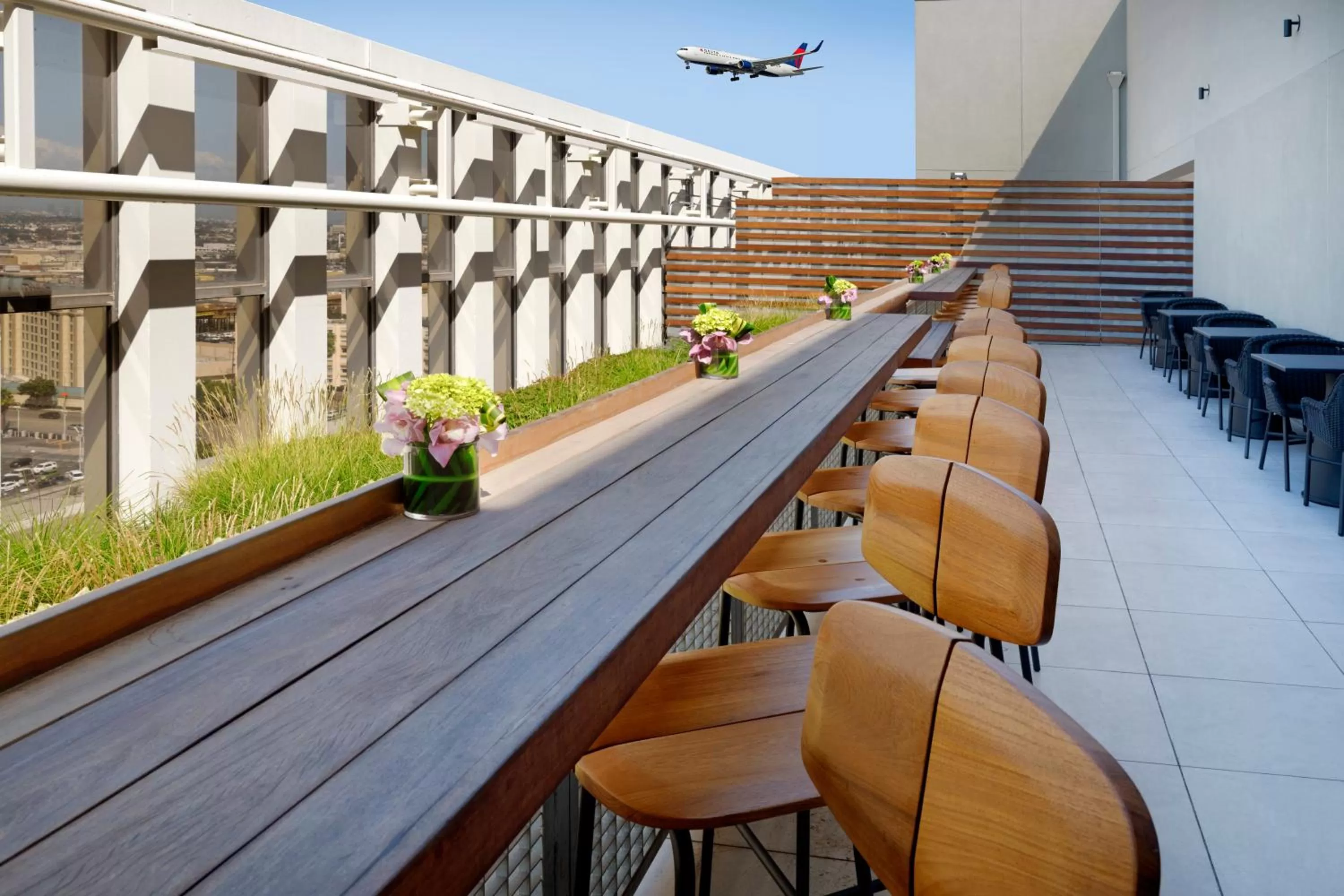 Patio in Hyatt Place LAX/Century BLVD