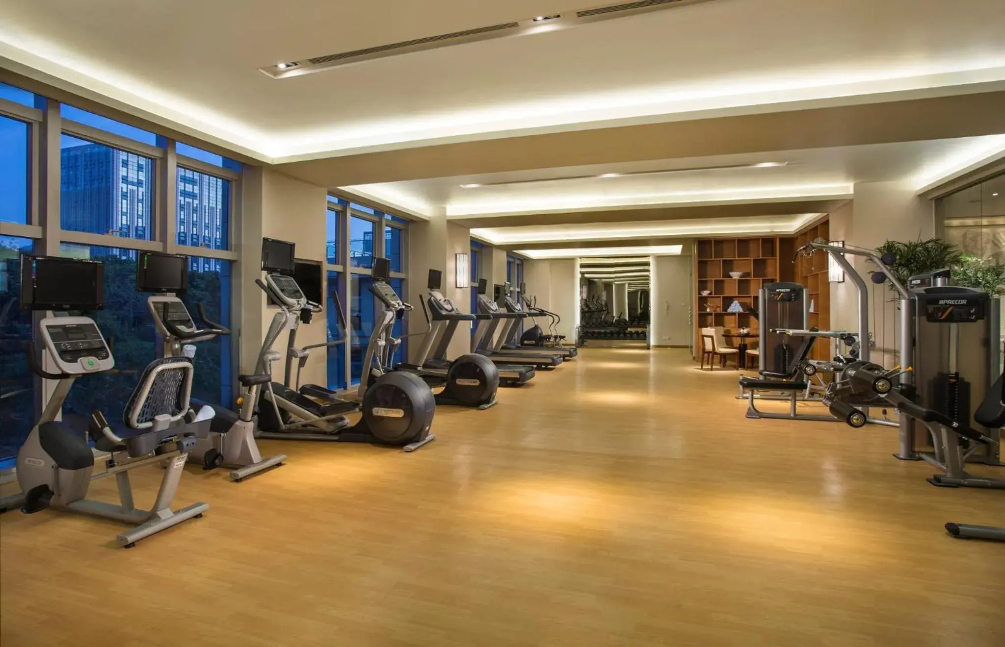 Fitness centre/facilities, Fitness Center/Facilities in Holiday Inn Guangzhou Science City, an IHG Hotel