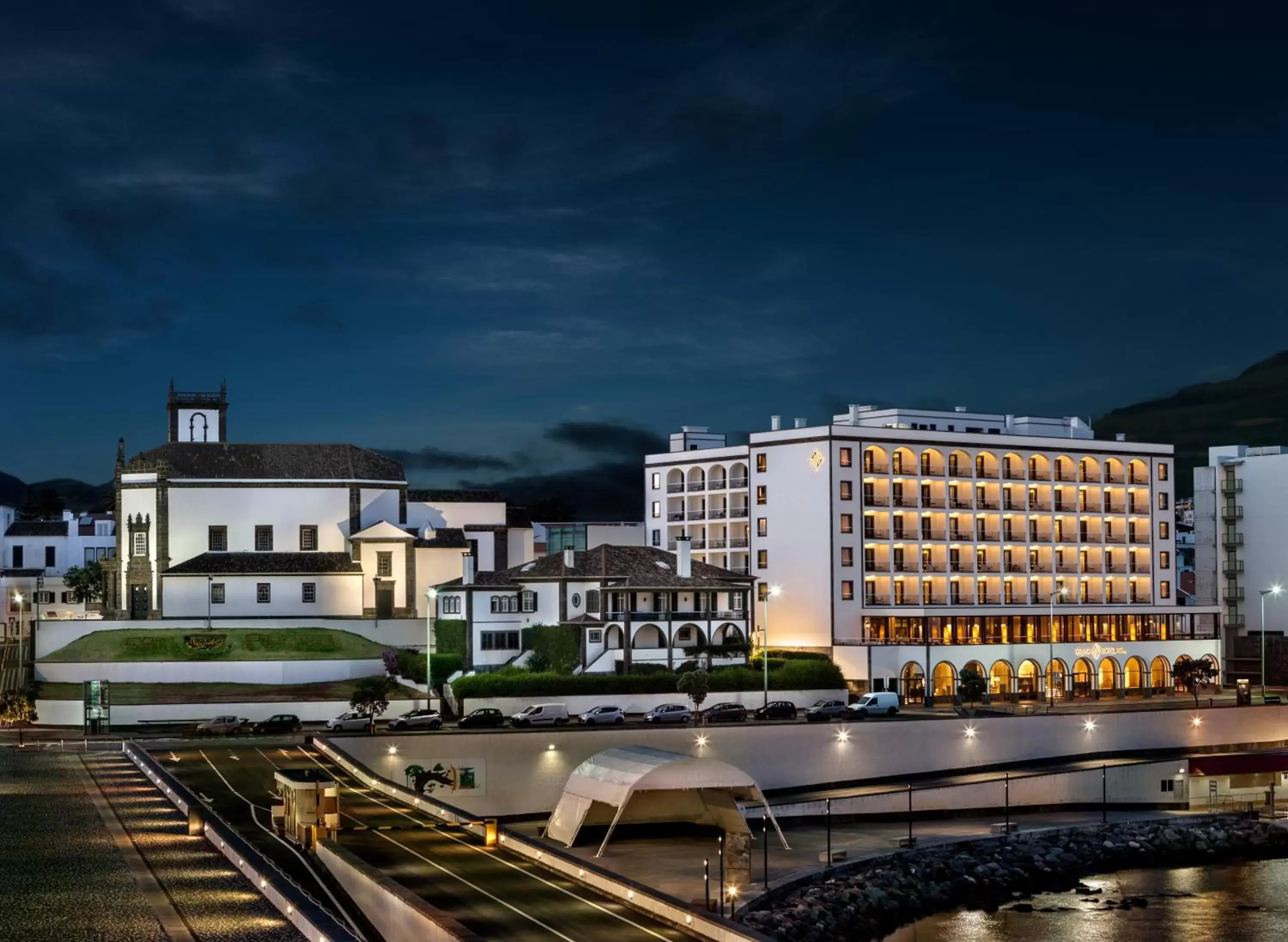 Property building in Grand Hotel Açores Atlântico