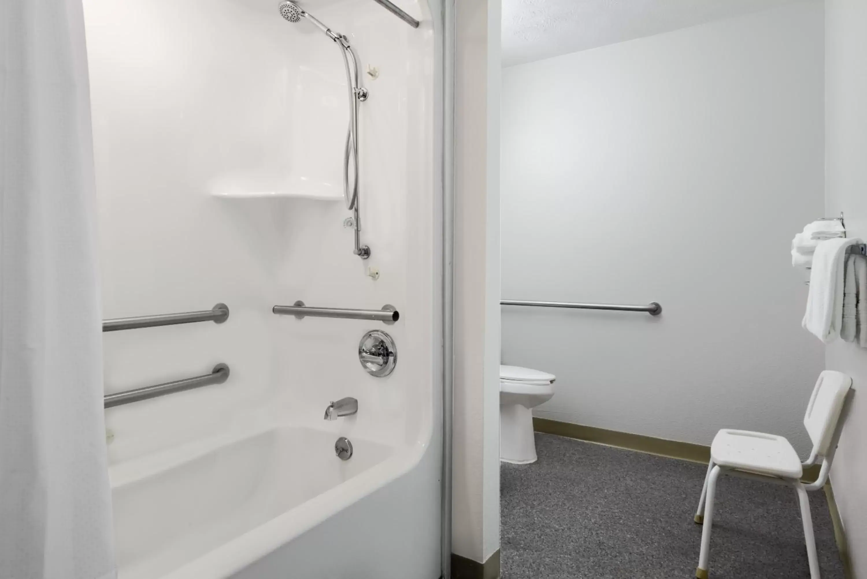 Bathroom in Microtel Inn & Suites by Wyndham London