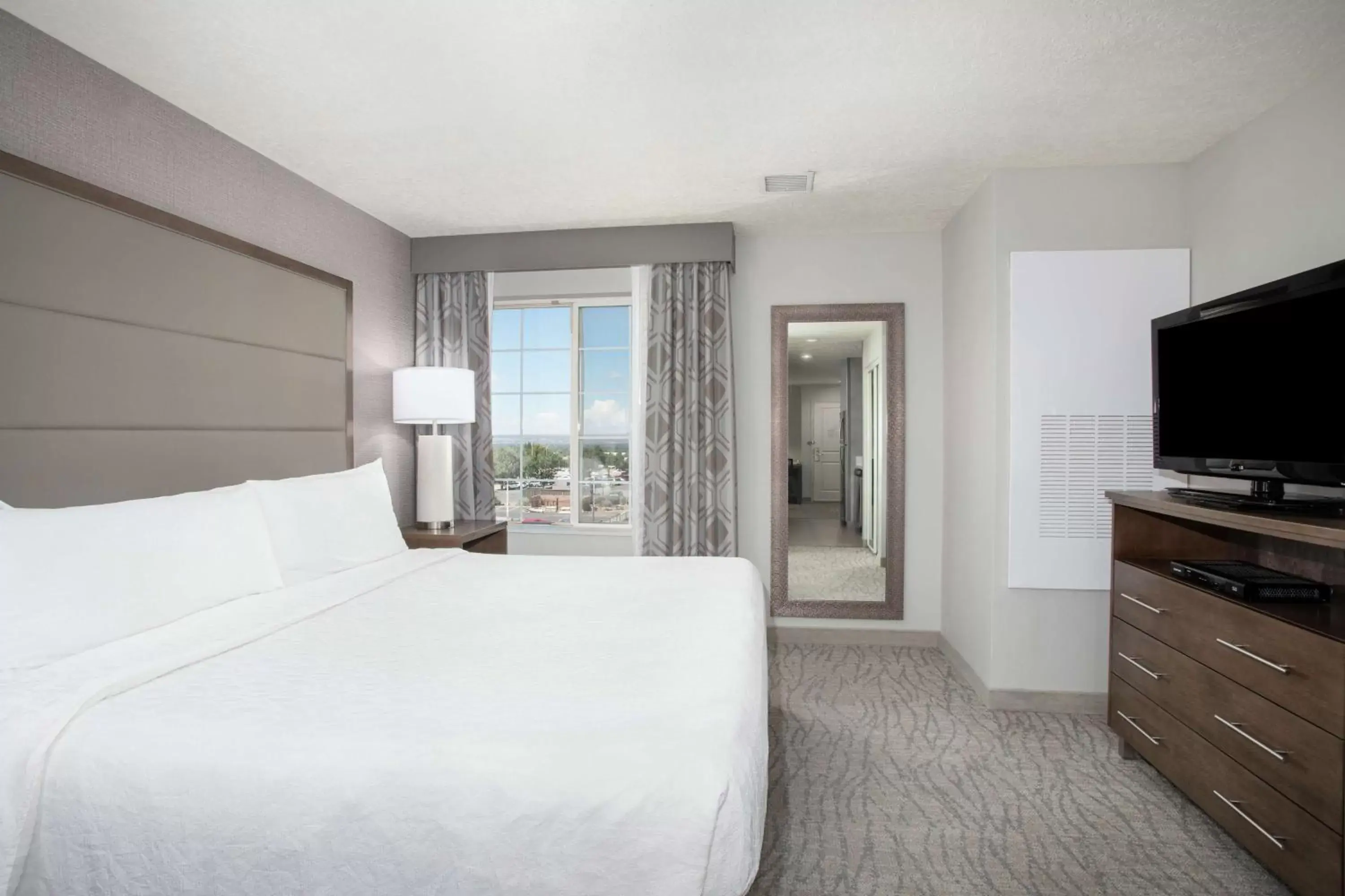 Bedroom in Homewood Suites by Hilton Albuquerque-Journal Center