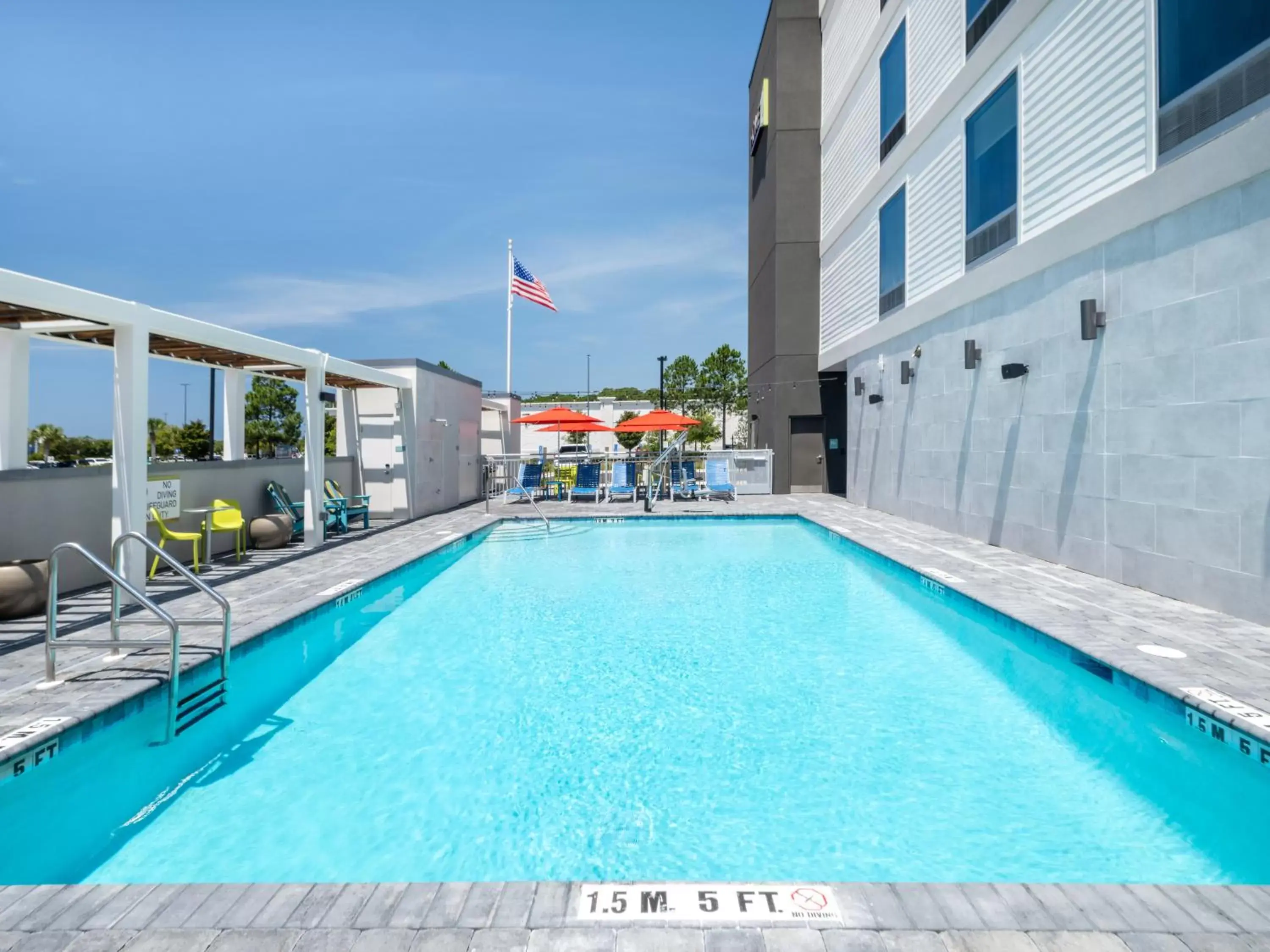 Swimming Pool in Home2 Suites By Hilton Santa Rosa Beach