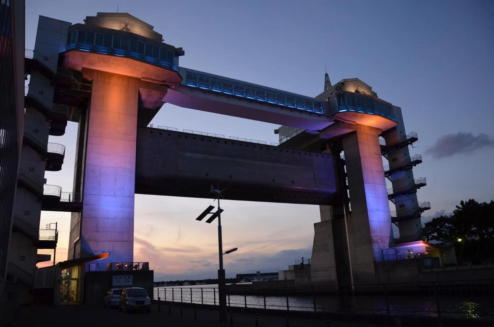 Minato Oasis Numazu / 沼津観光の中心、伊豆観光の拠点に好立地！沼津港に位置し交通・飲食・コンビニ等至便です！