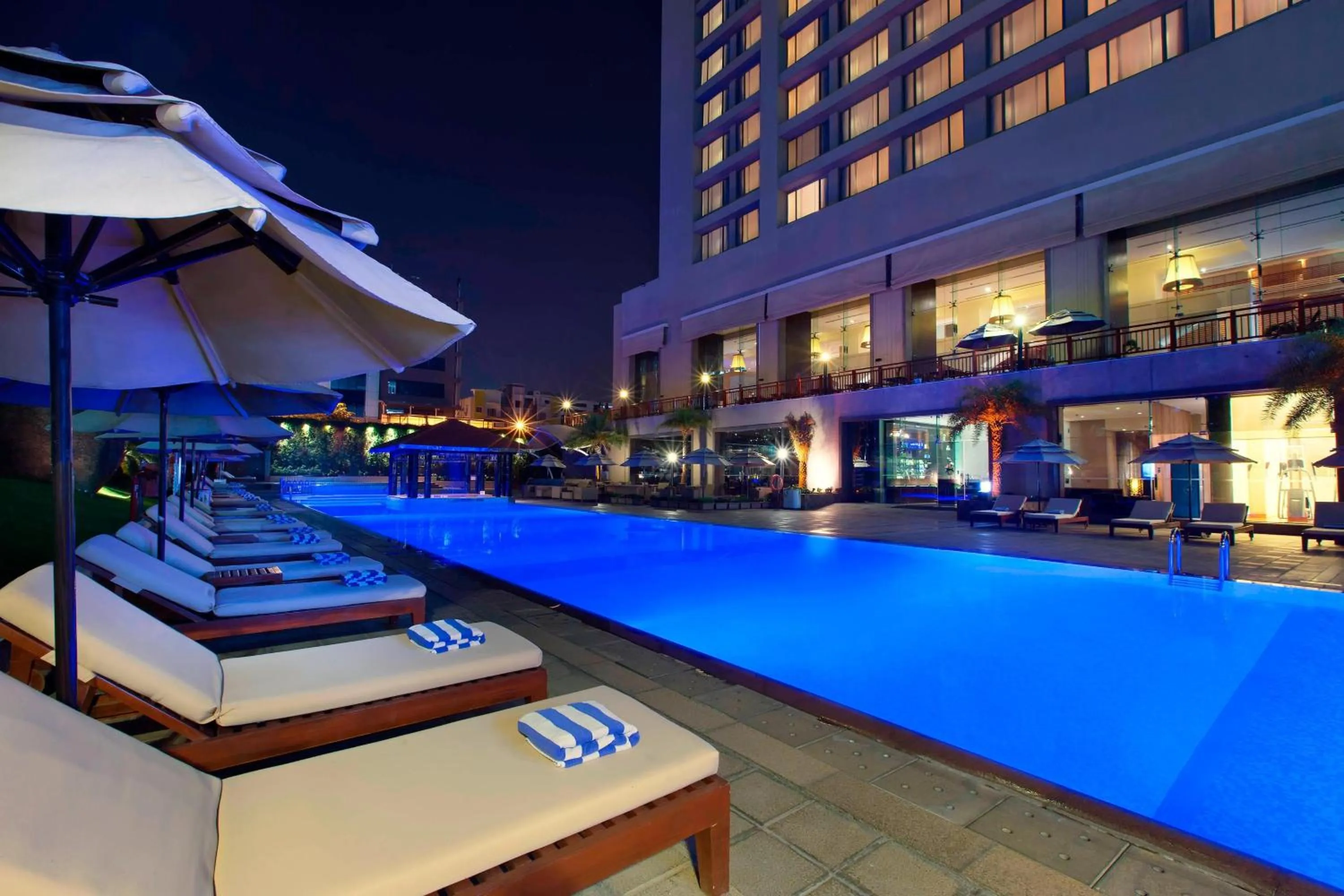 Swimming pool in The Westin Hyderabad Mindspace