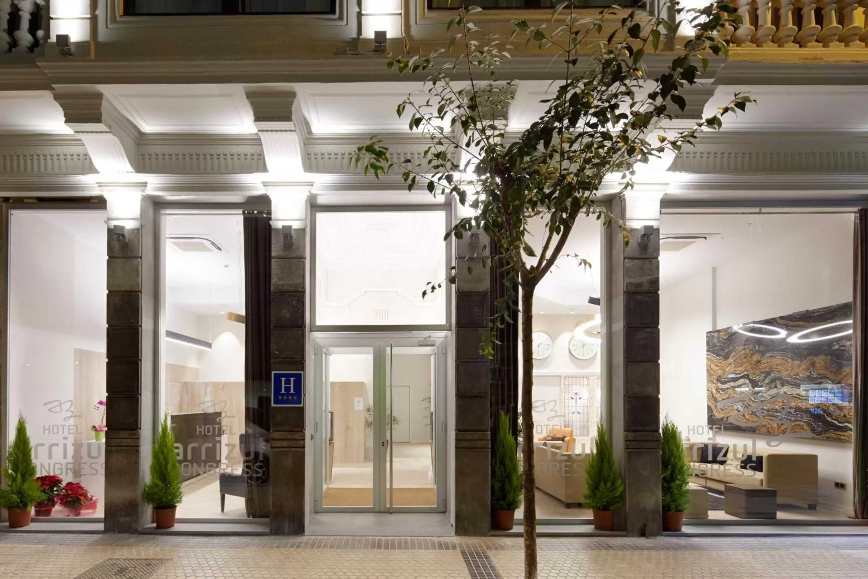 Facade/entrance in Hotel Arrizul Congress
