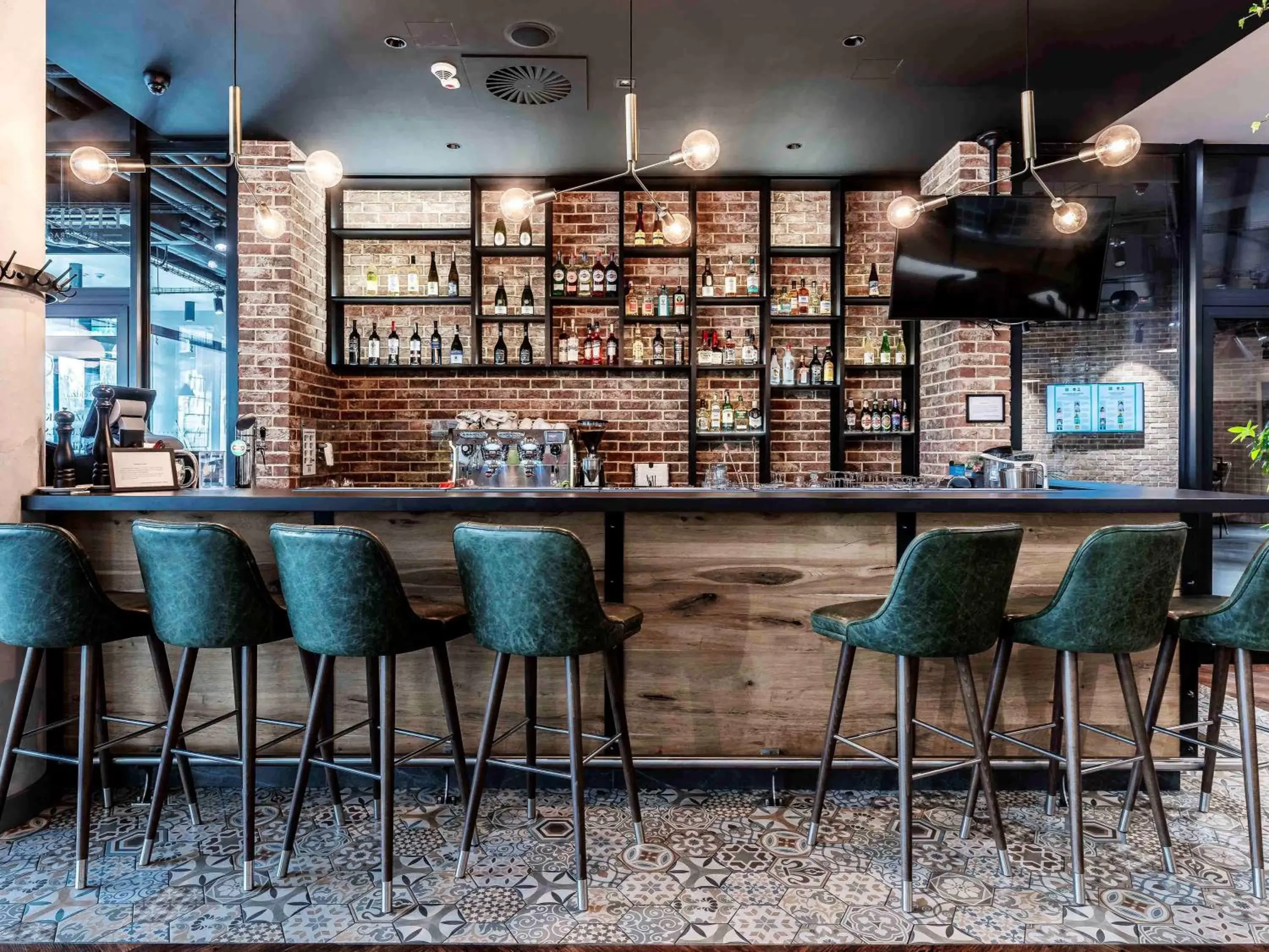 Lounge or bar in ibis Styles Lublin Stare Miasto Lounge or bar in ibis Styles Lublin Stare Miasto